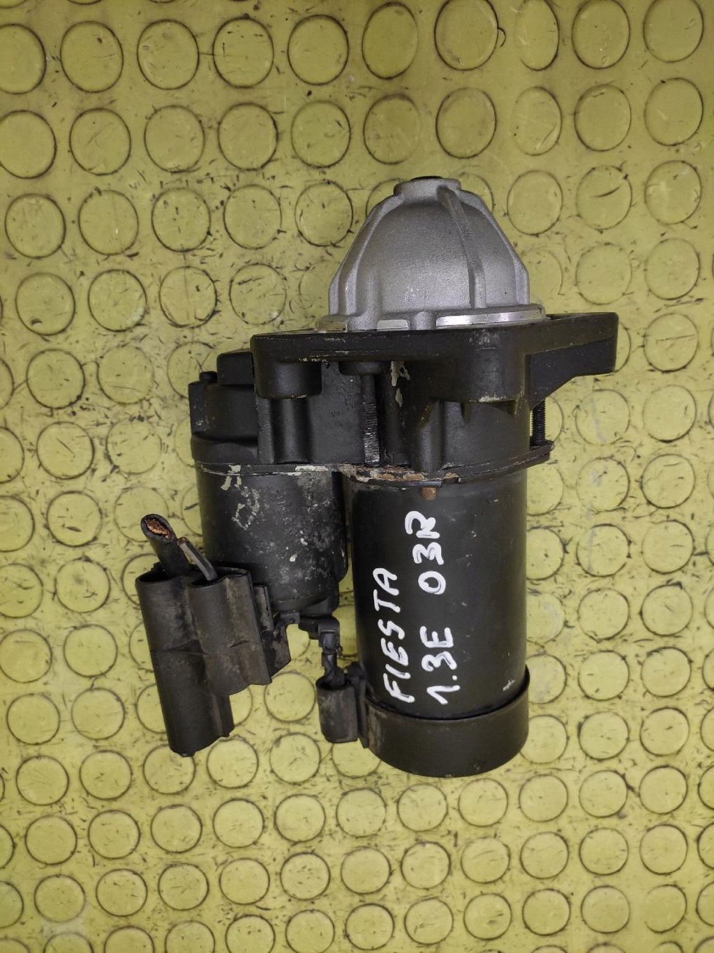 FORD FIESTA MK6 1.3 starter STX200258R