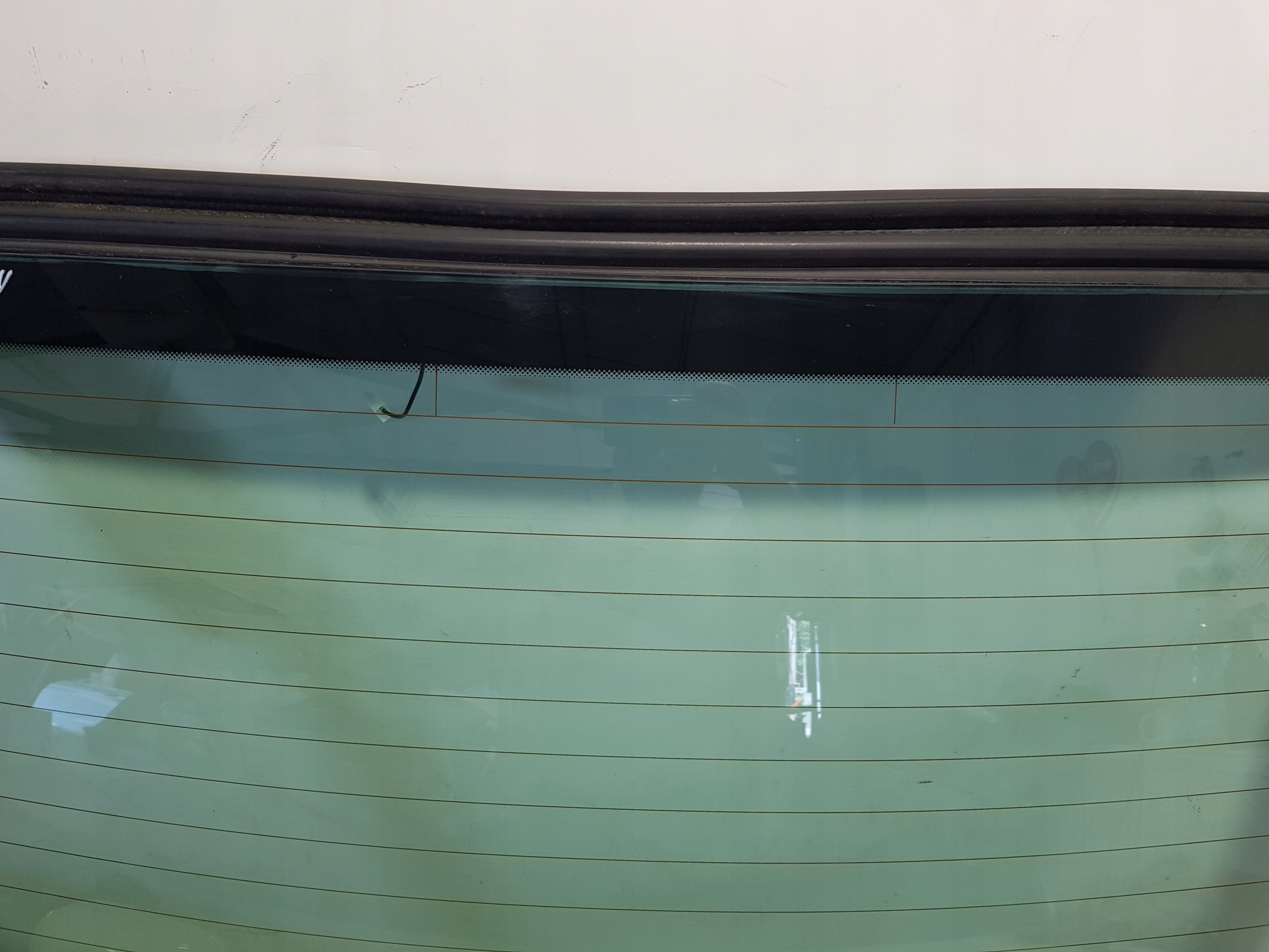 MERCEDES SL R230 W230 window rear rear part