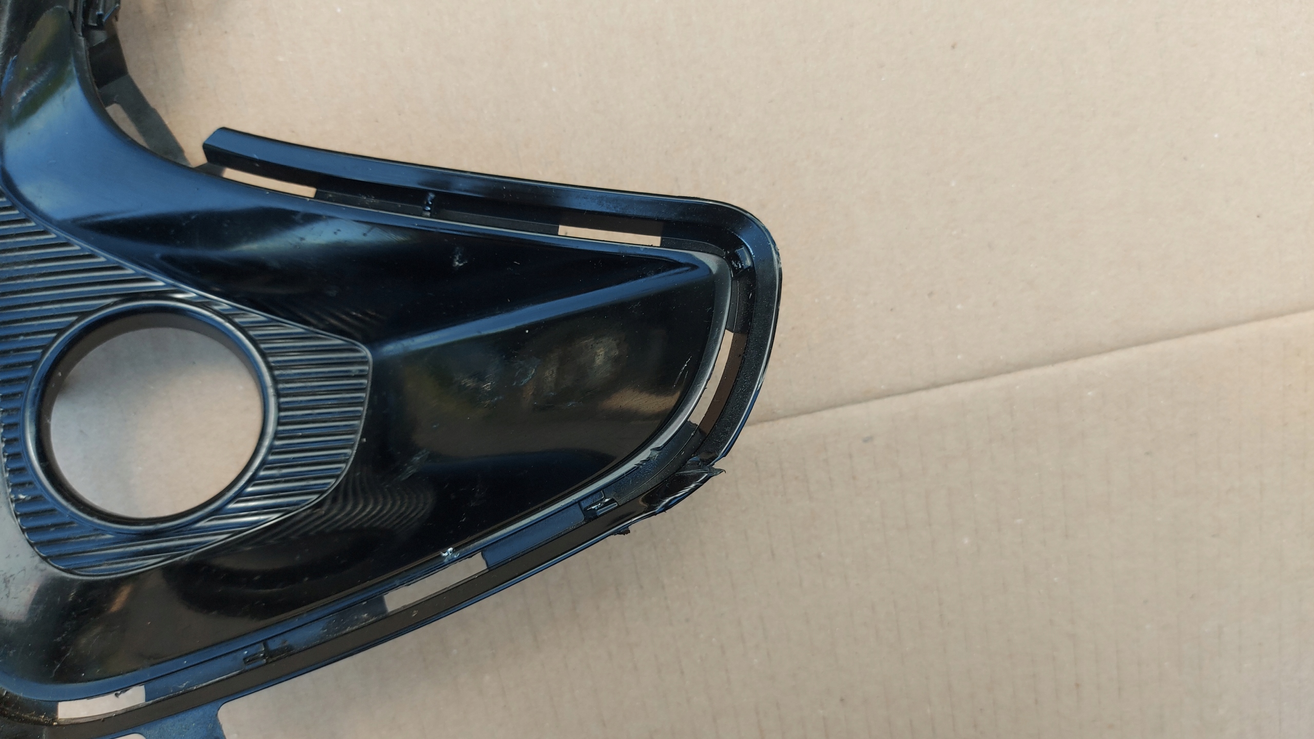 grid frame fog lights right right front TOYOTA YARIS IV 20