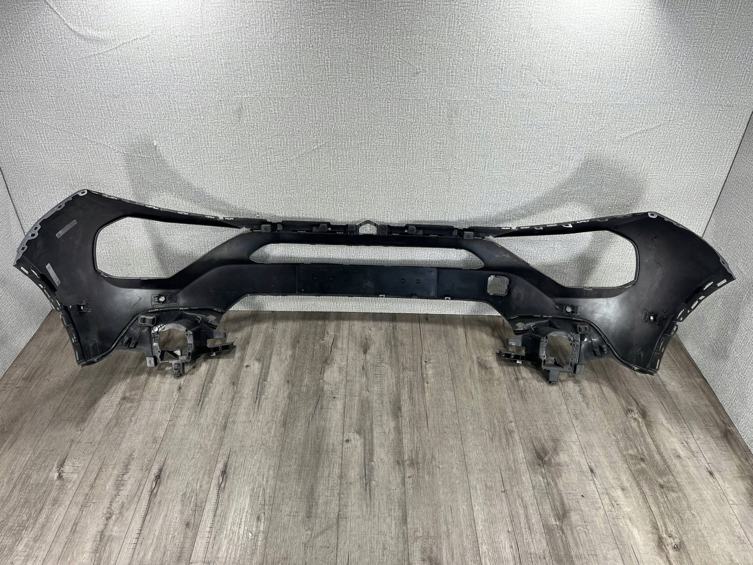 CITROEN C4 III 2020 -> bumper front 9834692580