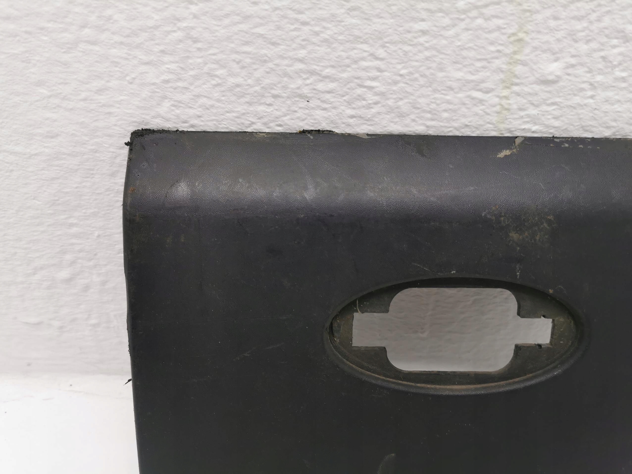 moulding right rear part RENAULT MASTER III 768F30007R