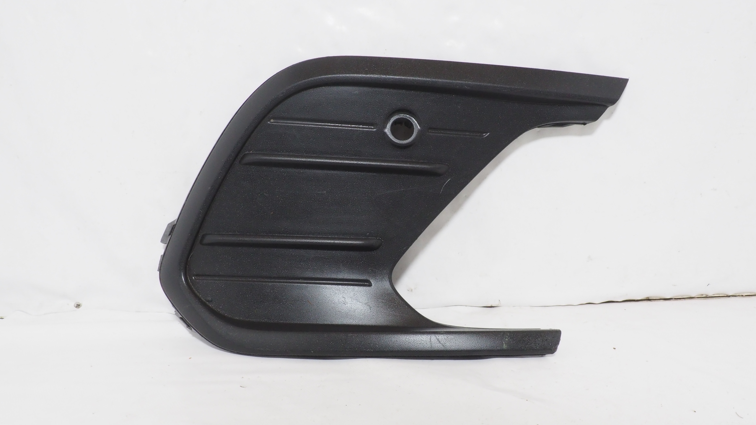 VW Polo VI lift grid of a bumper right front 2GS853666D