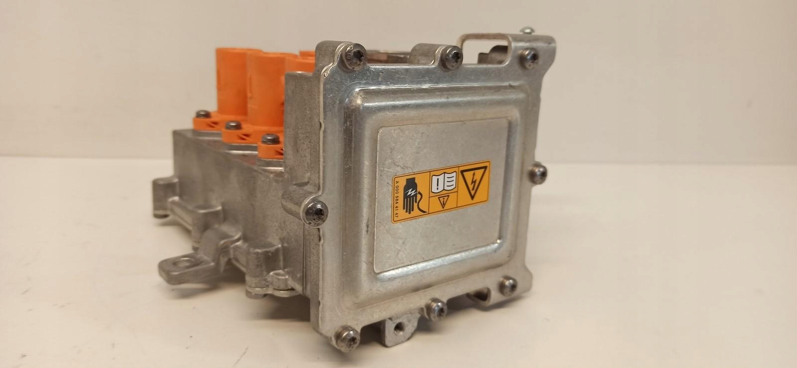 MERCEDES VITO ROZDZIELACZ PRĄDU A2935455600 Producent części Mercedes-Benz OE