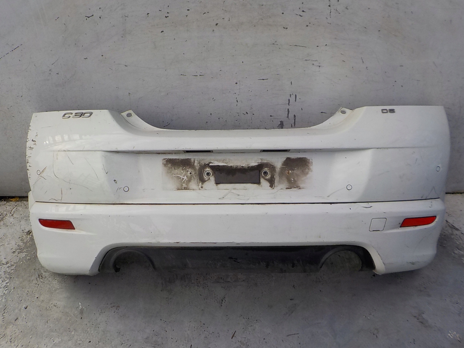 724 VOLVO C30 R-design bumper rear part rear PDC