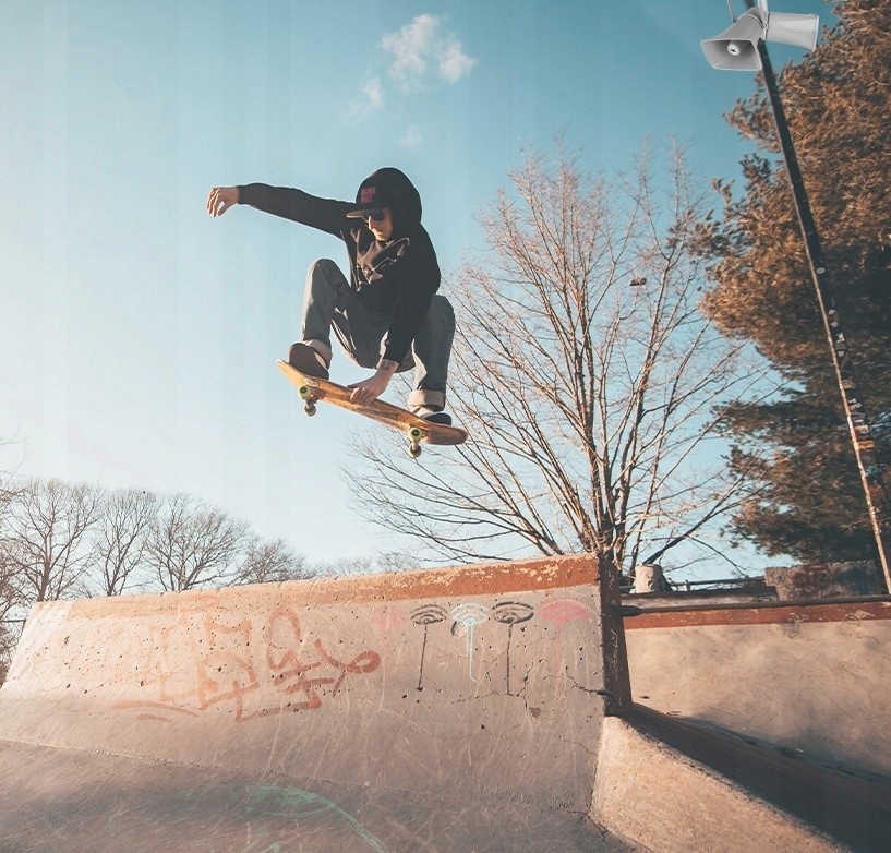 GŁOŚNIK TUBOWY WODOODPORNY 30W IP66 MEGAFON Pasmo przenoszenia 400-10000 Hz