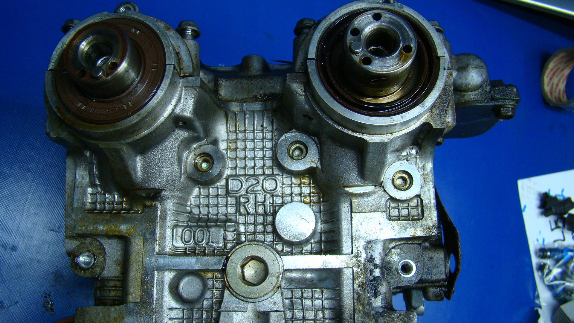 GŁOWICA PRAWA SUBARU FORESTER II 2.0 158KM EJ204 Typ silnika Benzyna