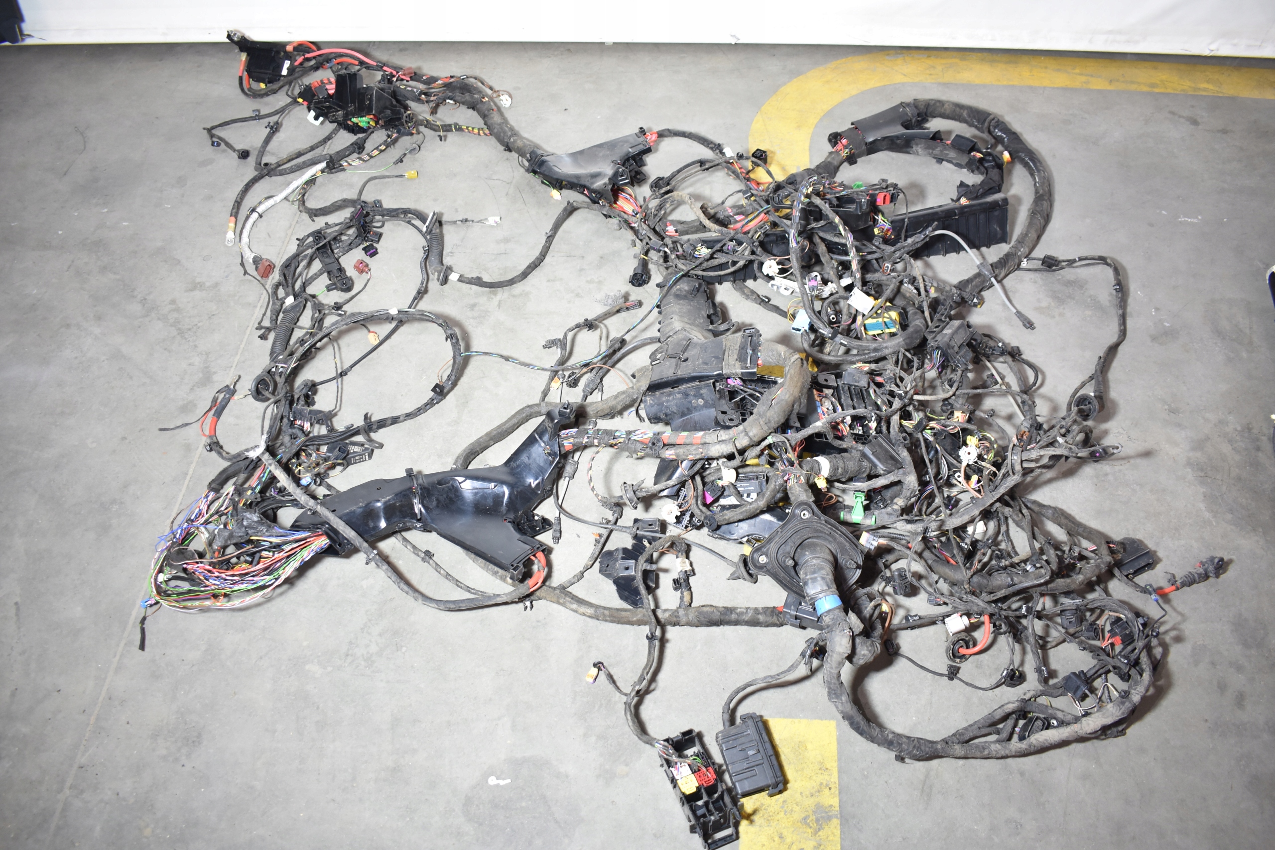 IDEALNA cablaggio ELEKTYCZNA AUDI A5 B10 COMBI 2.0 TDI 1