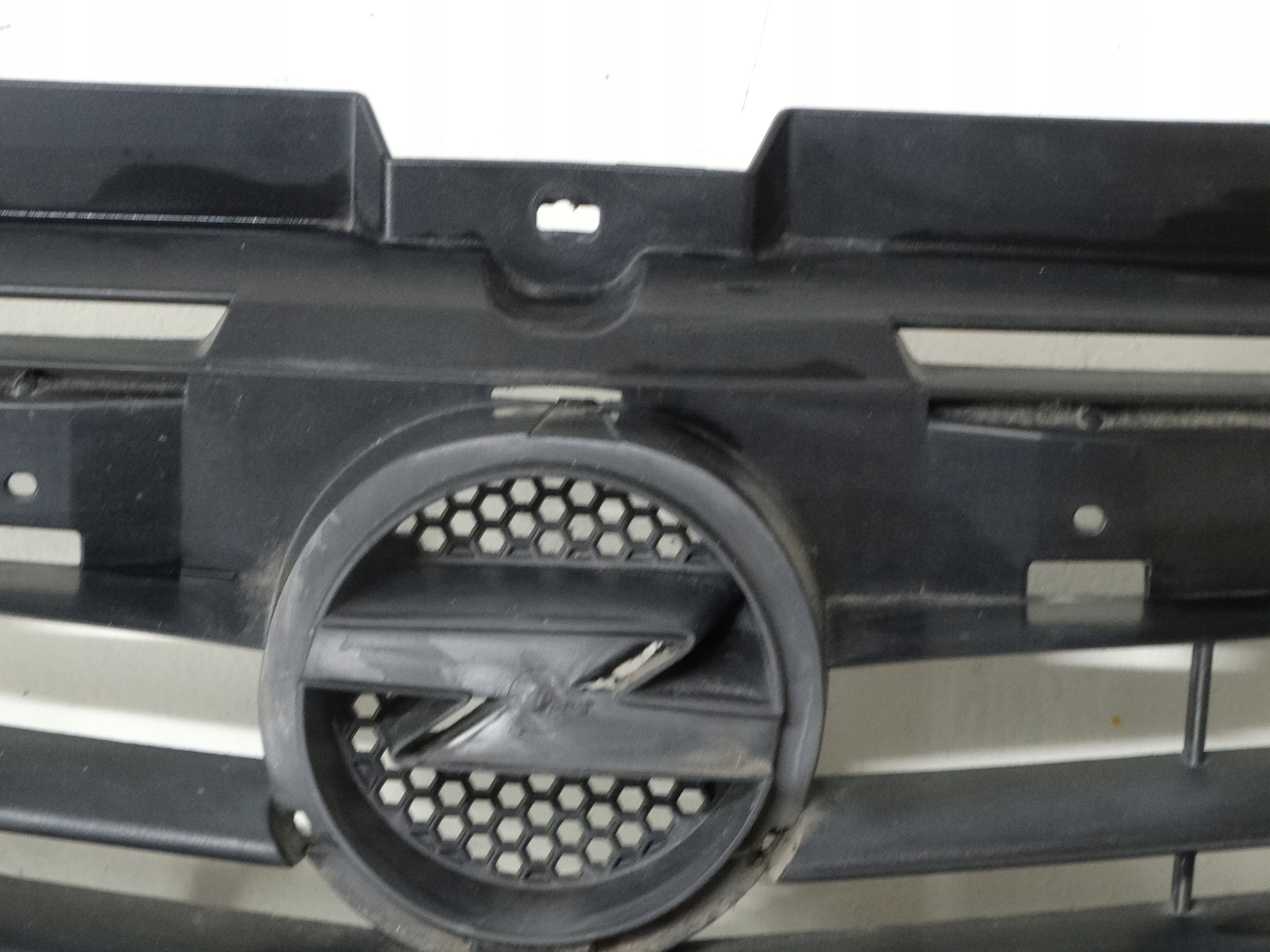 OPEL VIVARO Grille 623100248R