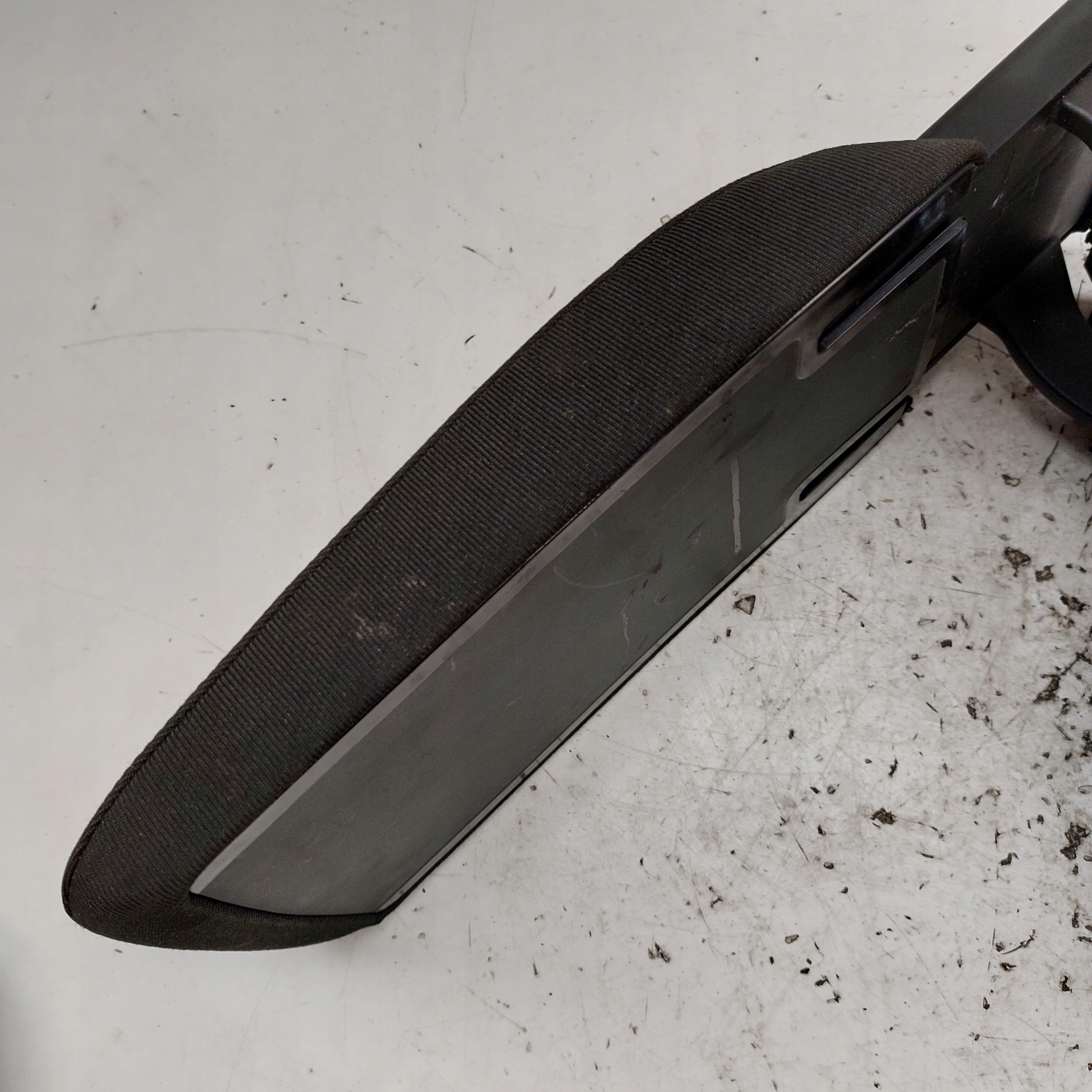 SKODA SUPERB II 2 подлокотник 3T0864207C