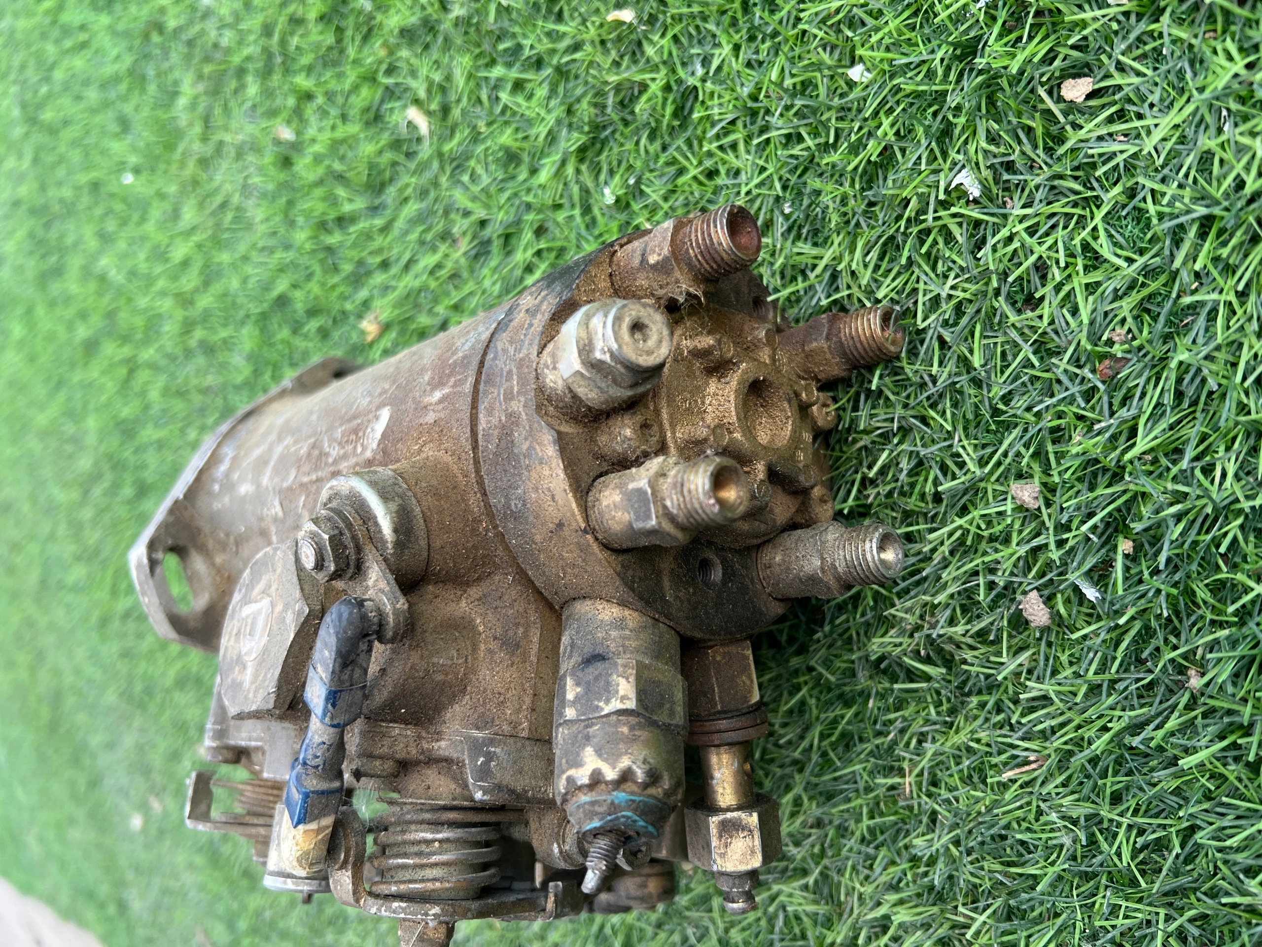 LUCAS injection pump R8444B311C 245884ERE RCM13 original