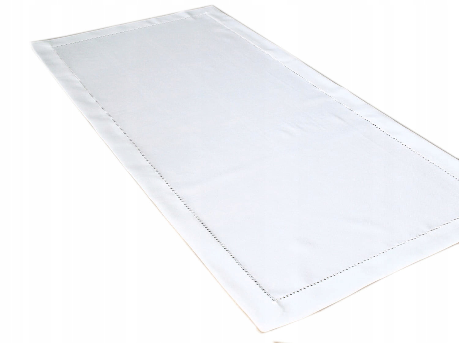 

Bieżnik z mereżką 40x90 cm biały