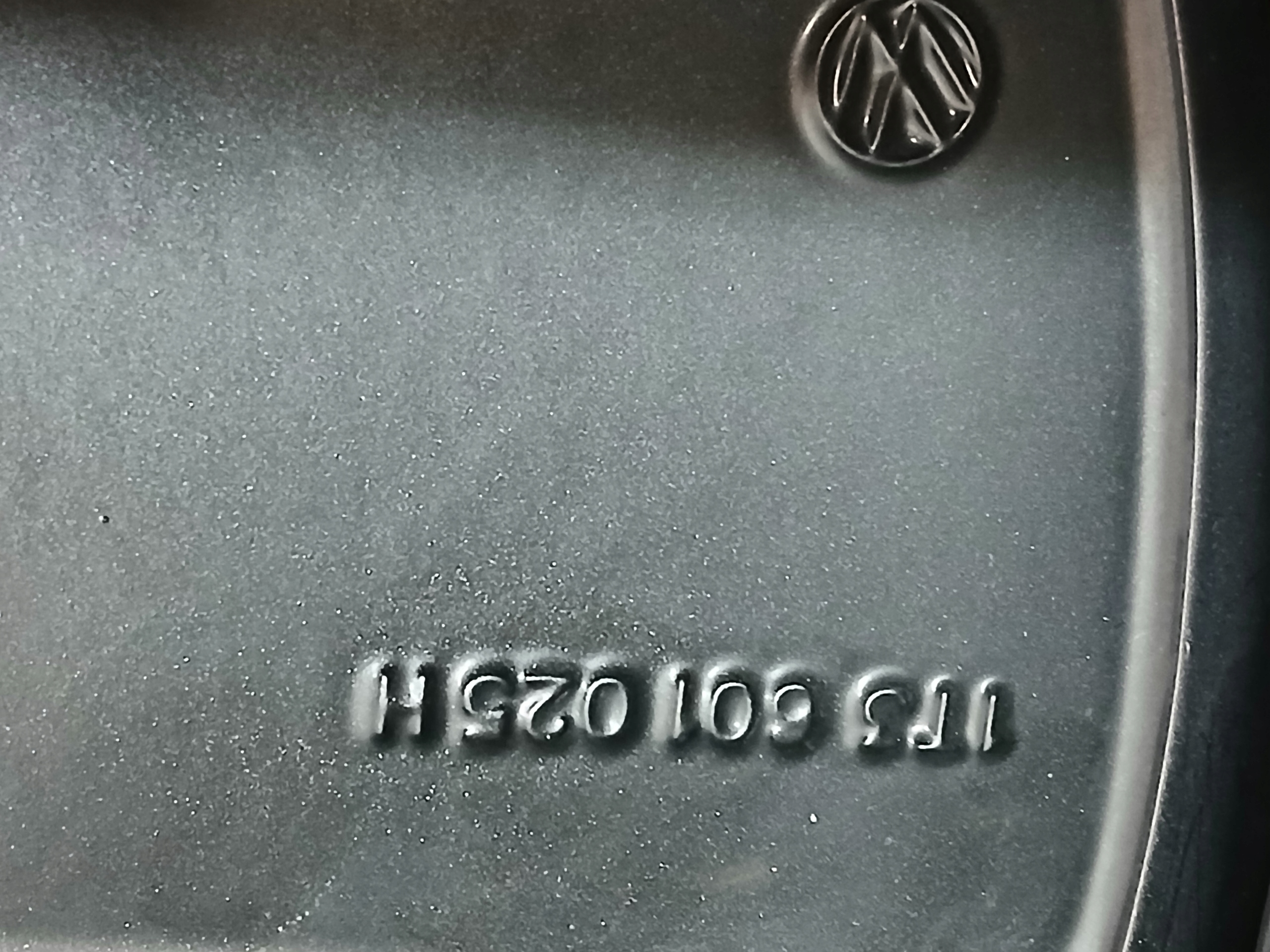 disk hliníkový VW ID BUZZ8J 19" ET49 5X112 1T3601025H