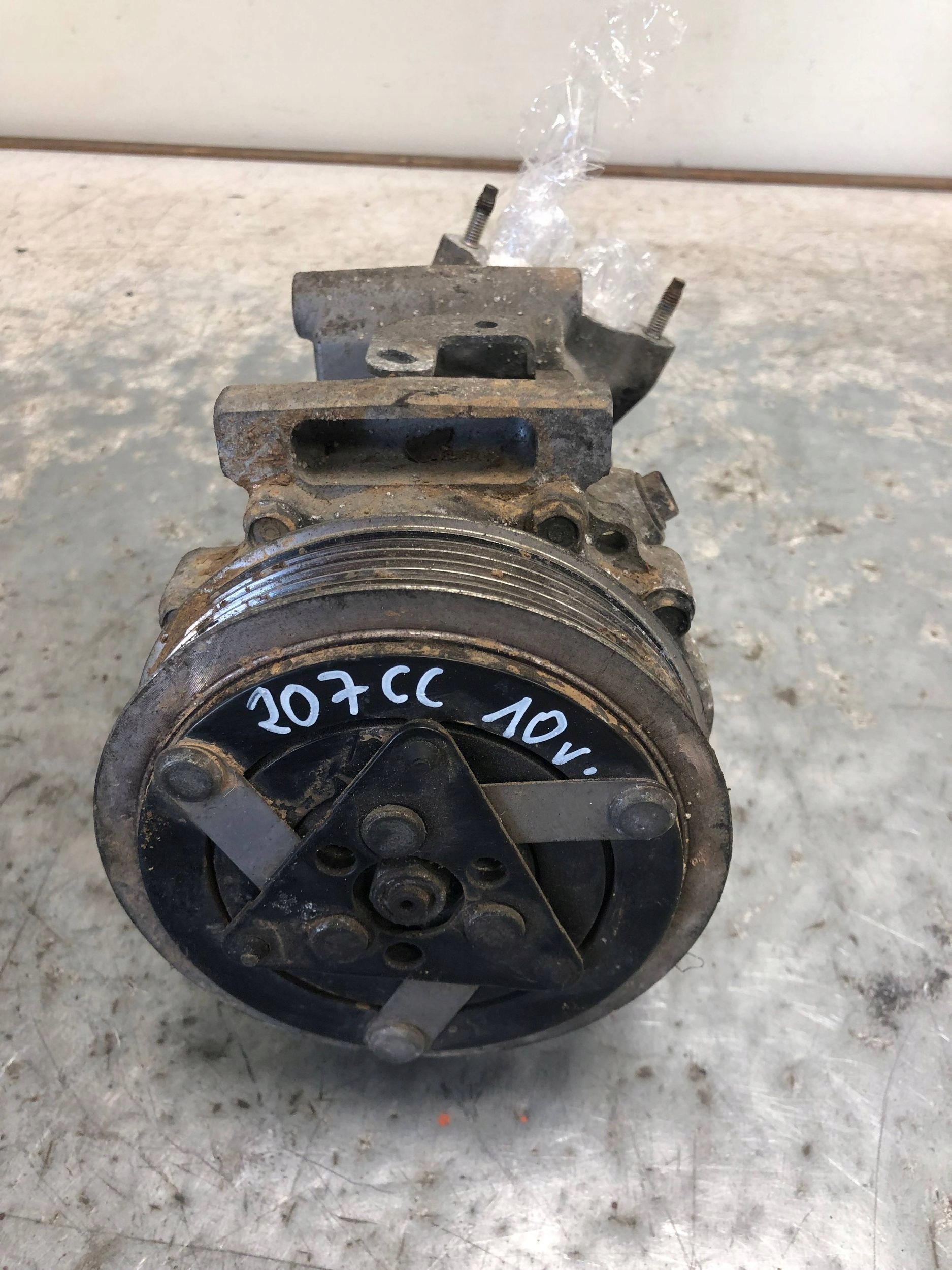 compressor compressor; of the air conditioning PEUGEOT 207 CC 9671216280