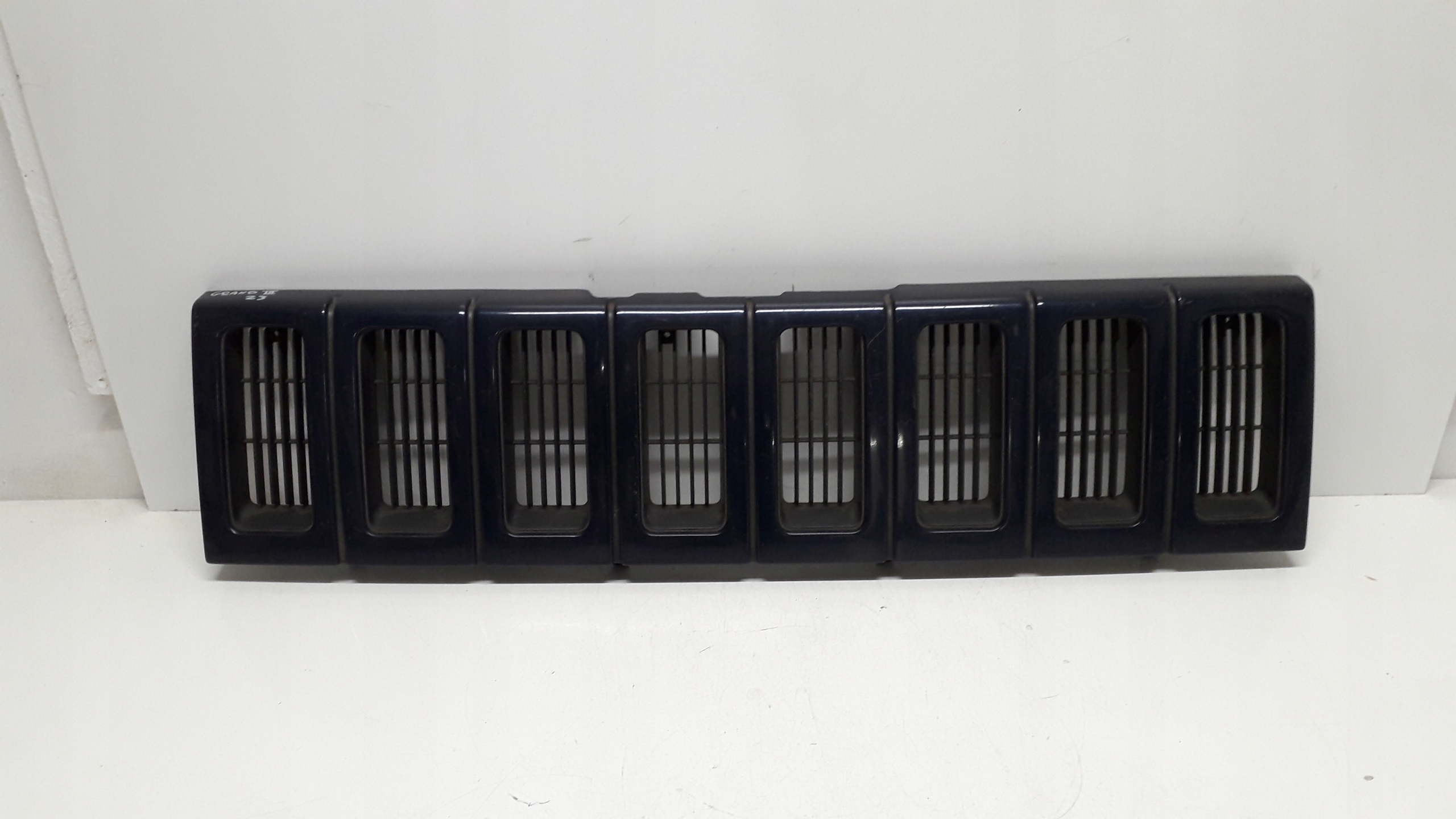 JEEP GRAND CHEROKEE 92-95 GRILL GRIL ATRAPA 55054890