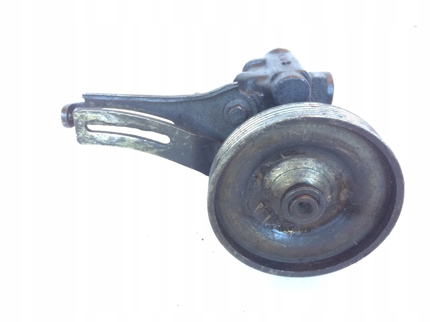 servo pump RENAULT 7846075 RENAULT