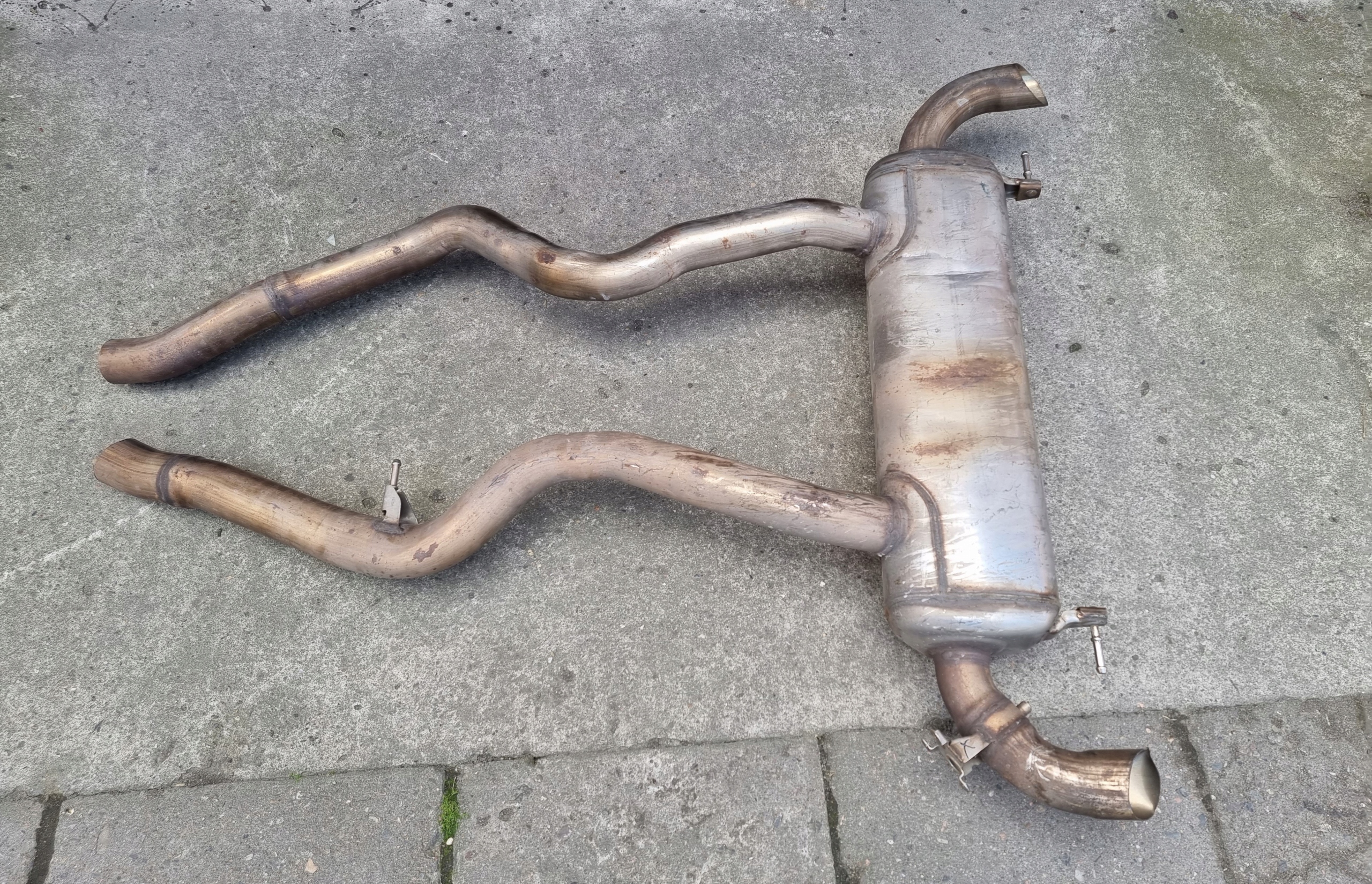 9425817 - Глушитель BMW G20 M340d