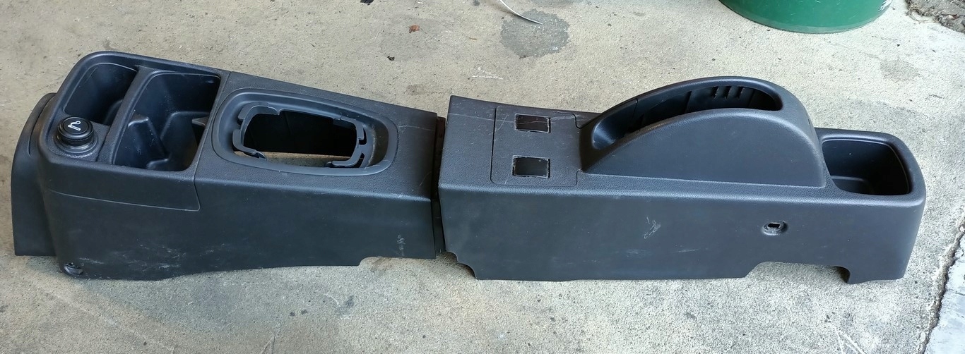 тунель середина suzuki IGNIS