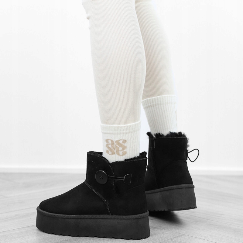 Czarne śniegowce damskie mukluki platforma futerko V-696 r.37 Rozmiar 37