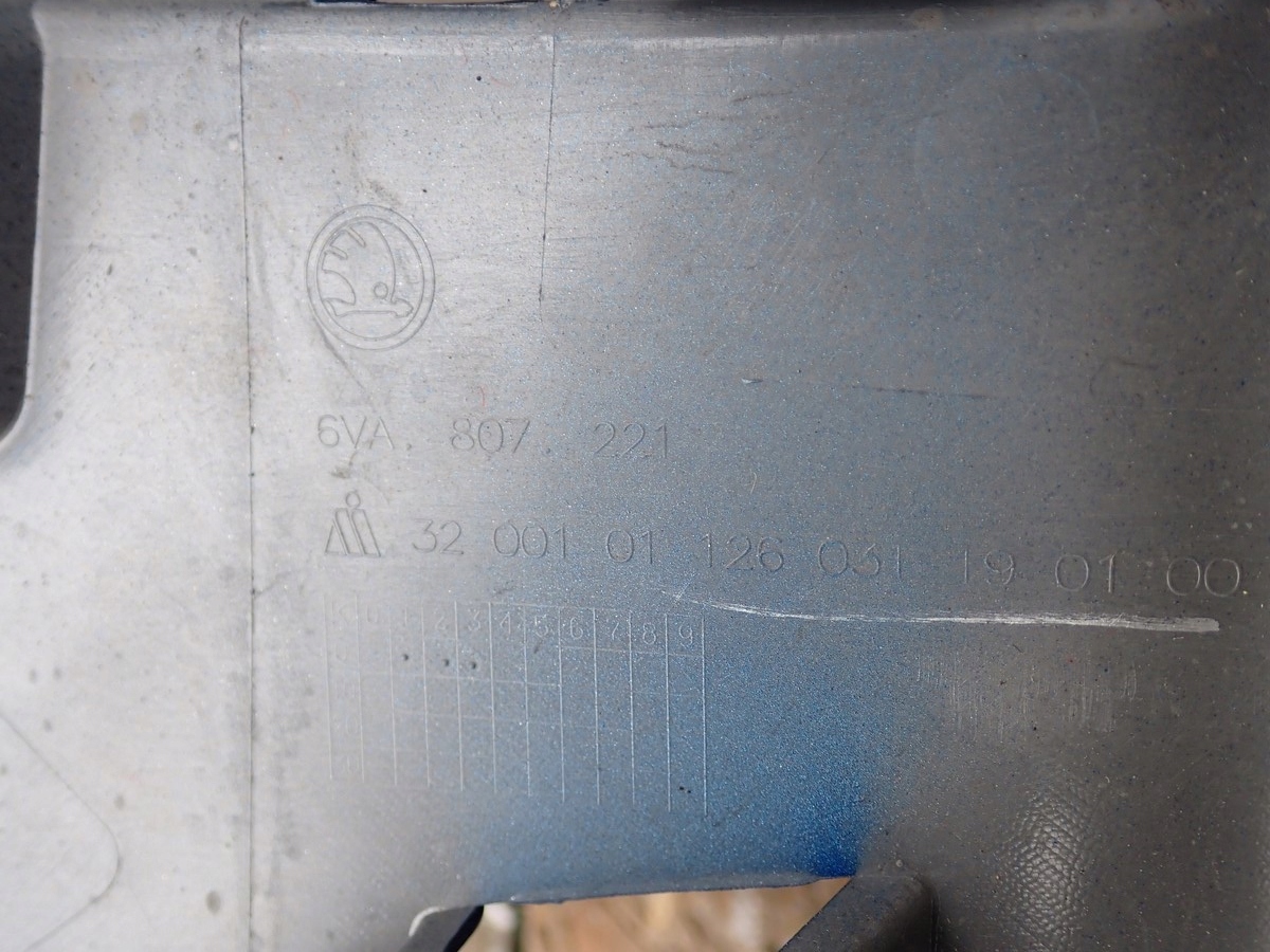 bumper front front SKODA FABIA 4 IV 6VA 2021