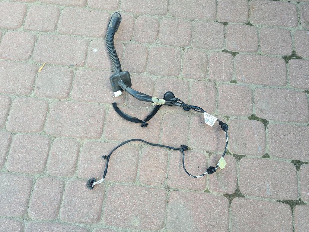 bundle door rear part right Renault Clio IV 241267407R