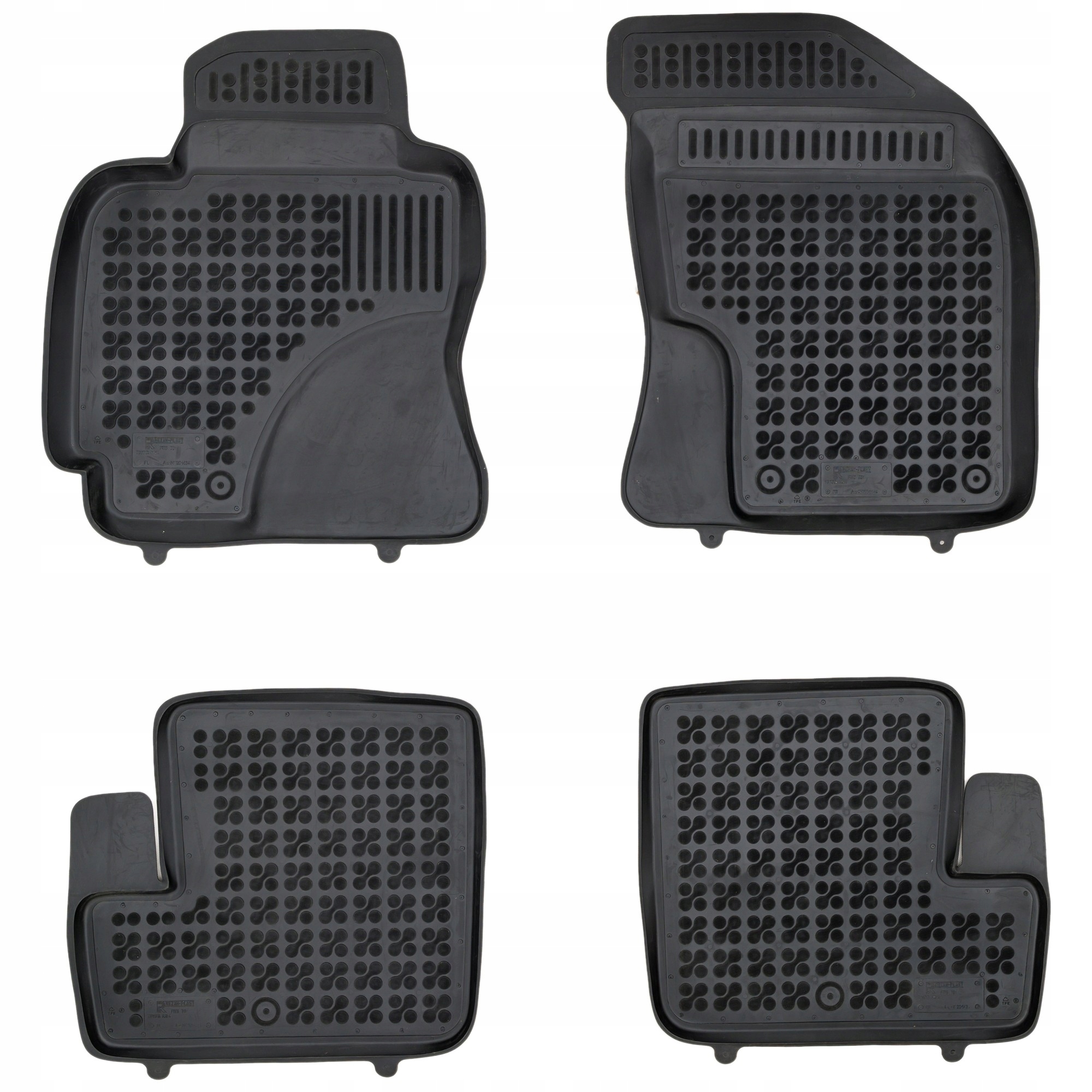 Černé koberce do Toyota RAV4 II 2000-2003