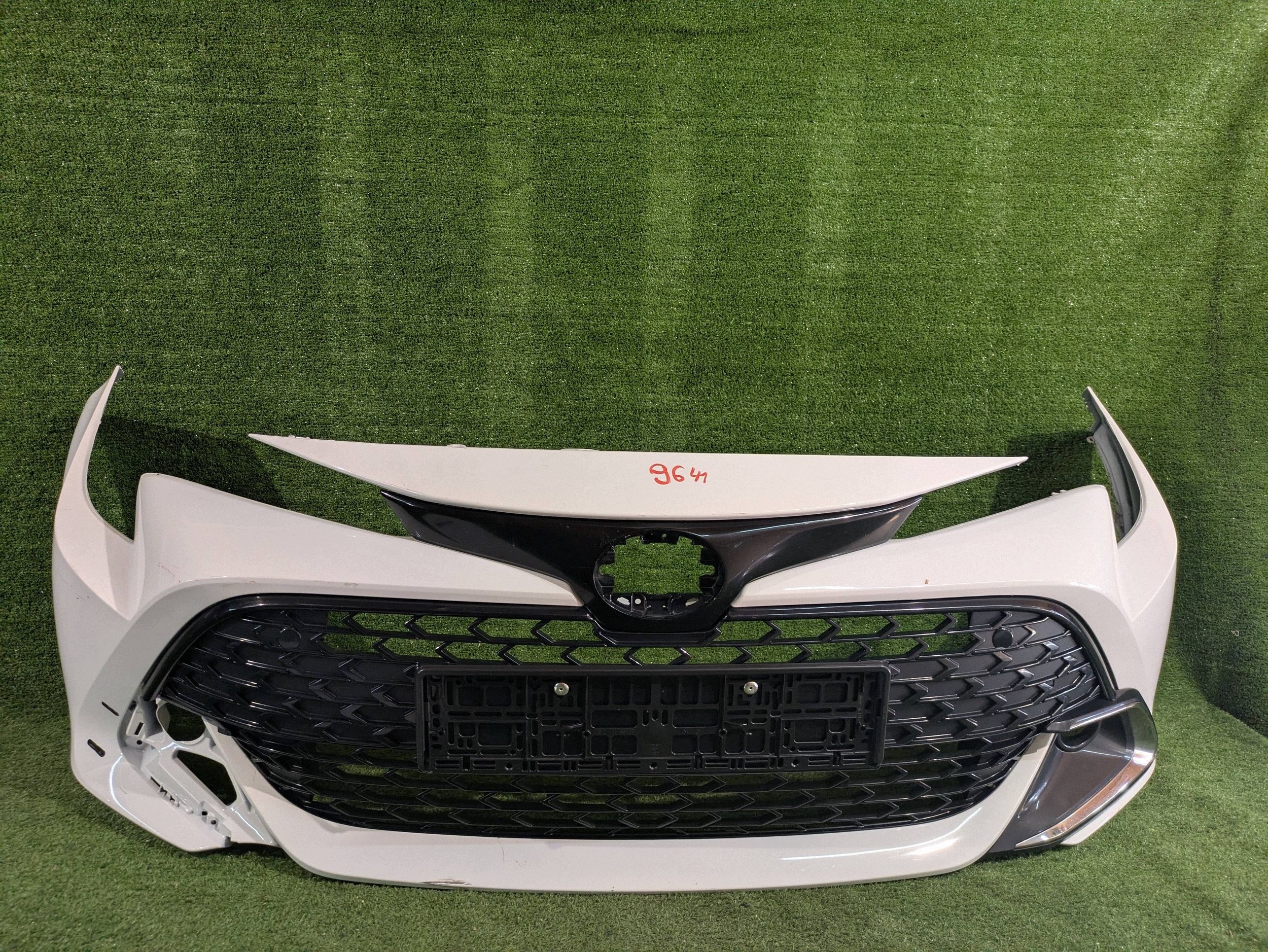 front bumper front TOYOTA COROLLA E21 HB KOMBI LIFT without PDC NR.Z9641
