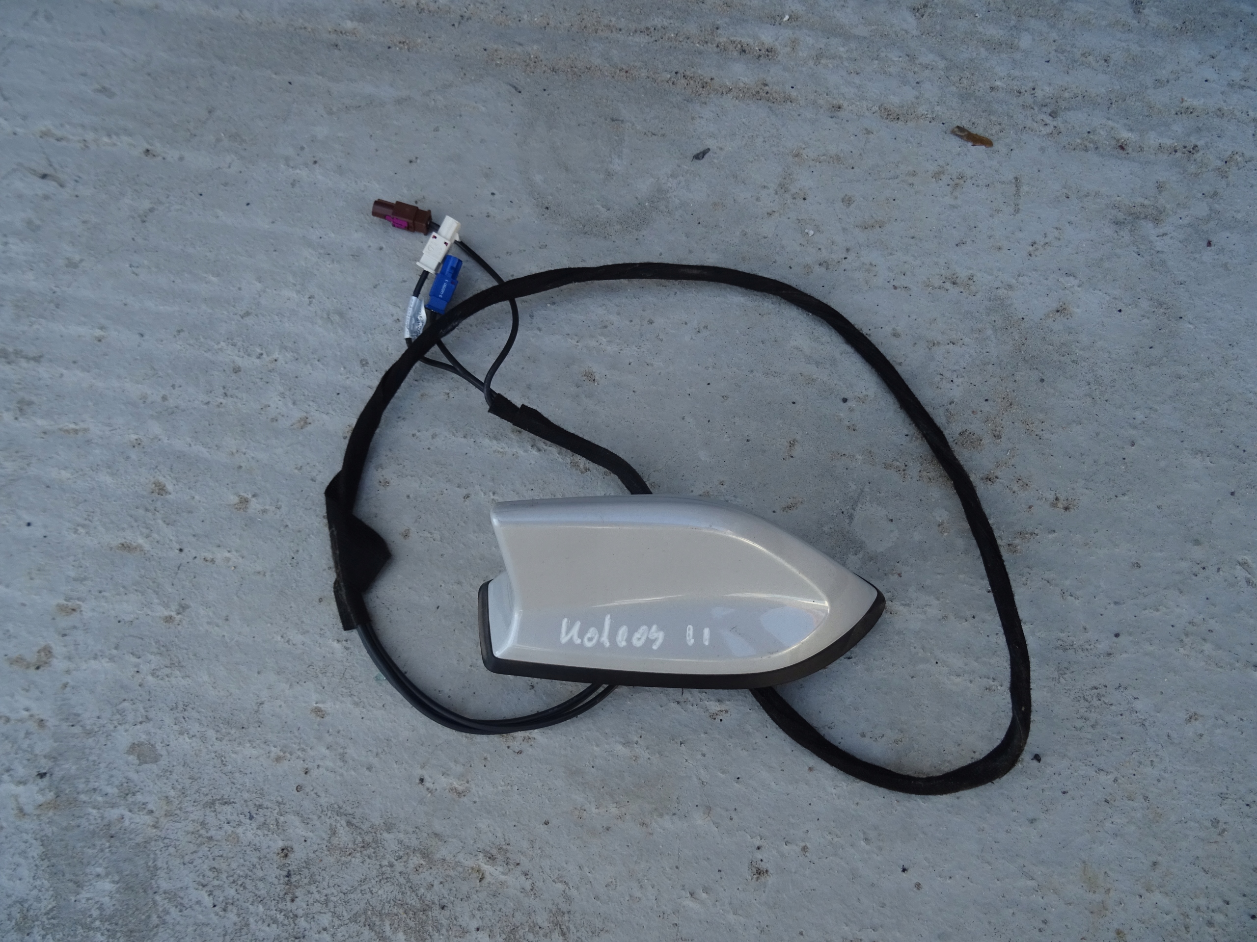 282171300R - Антенна на крышу Renault Koleos II LIFT