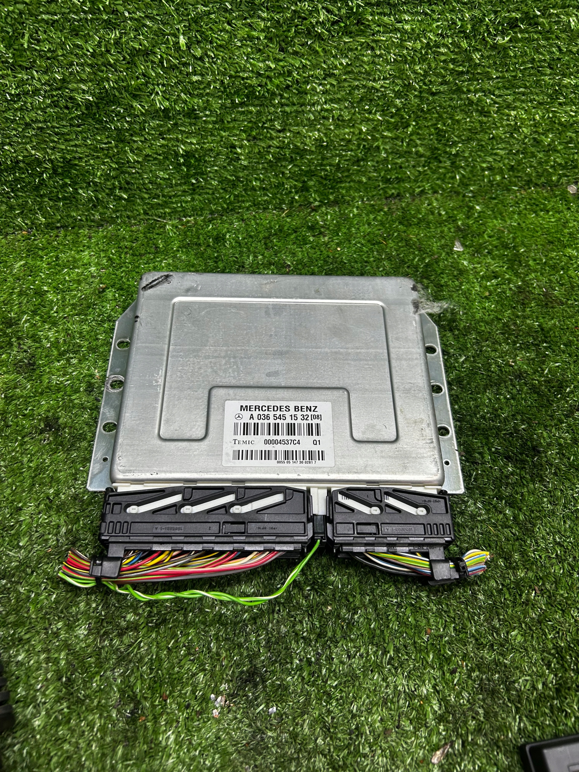 Mercedes w211 kombi A0365451532 moduł AIRMATIC sterownik