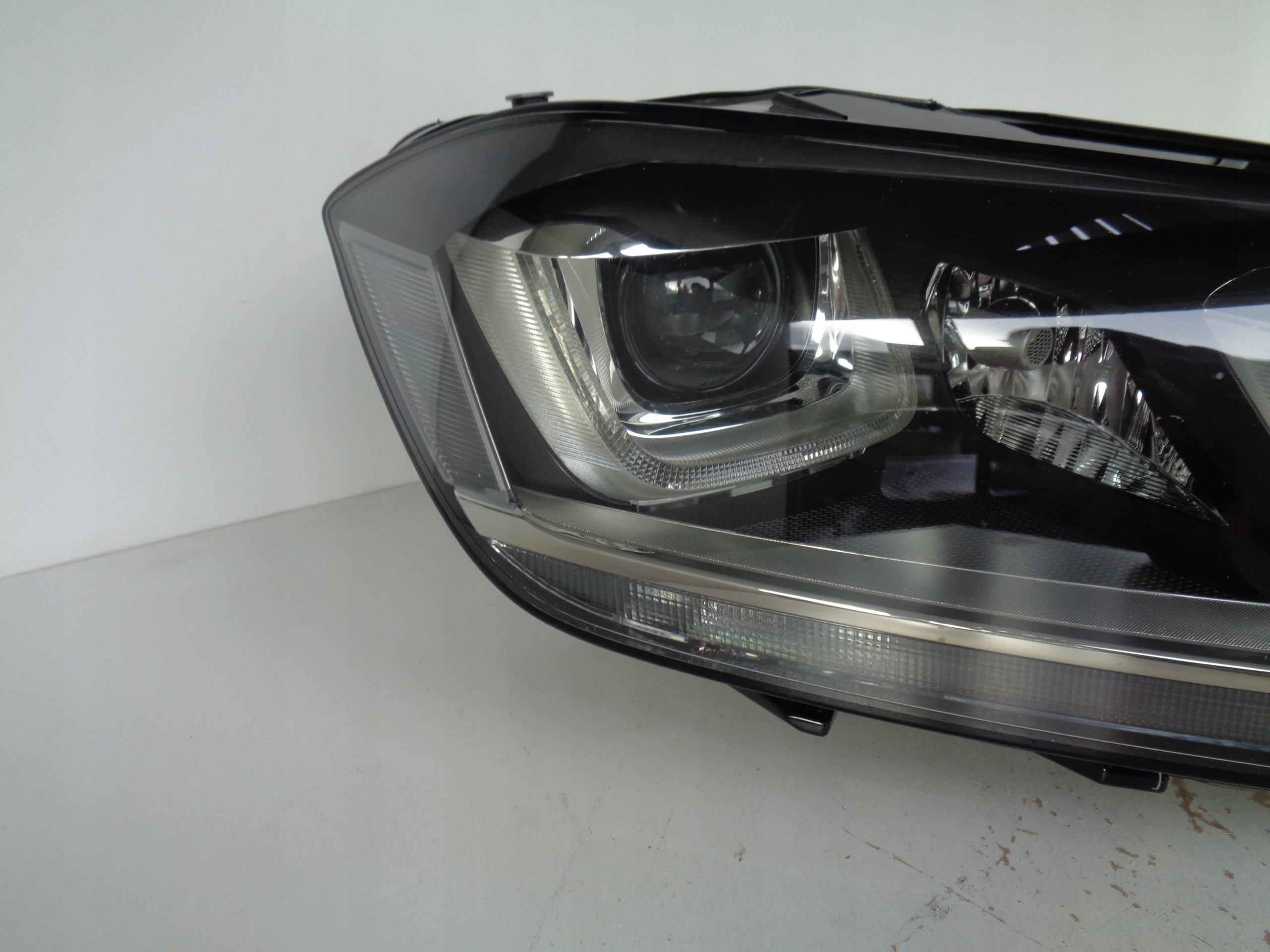 light right REFLEKTOR VW GOLF SPORTSVAN 510 14- XENON LED