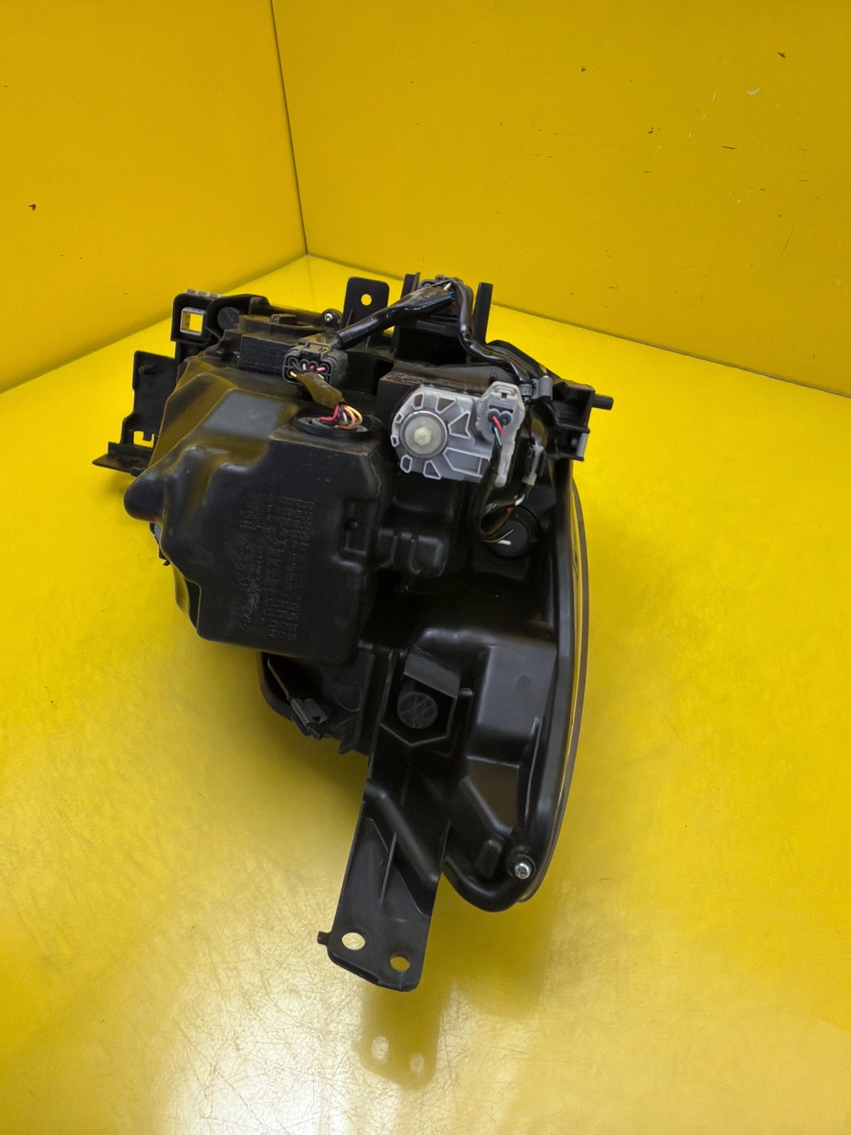 light left Mazda 2 II DL 2014- 2019 Led DB5J-51040 13 vertical