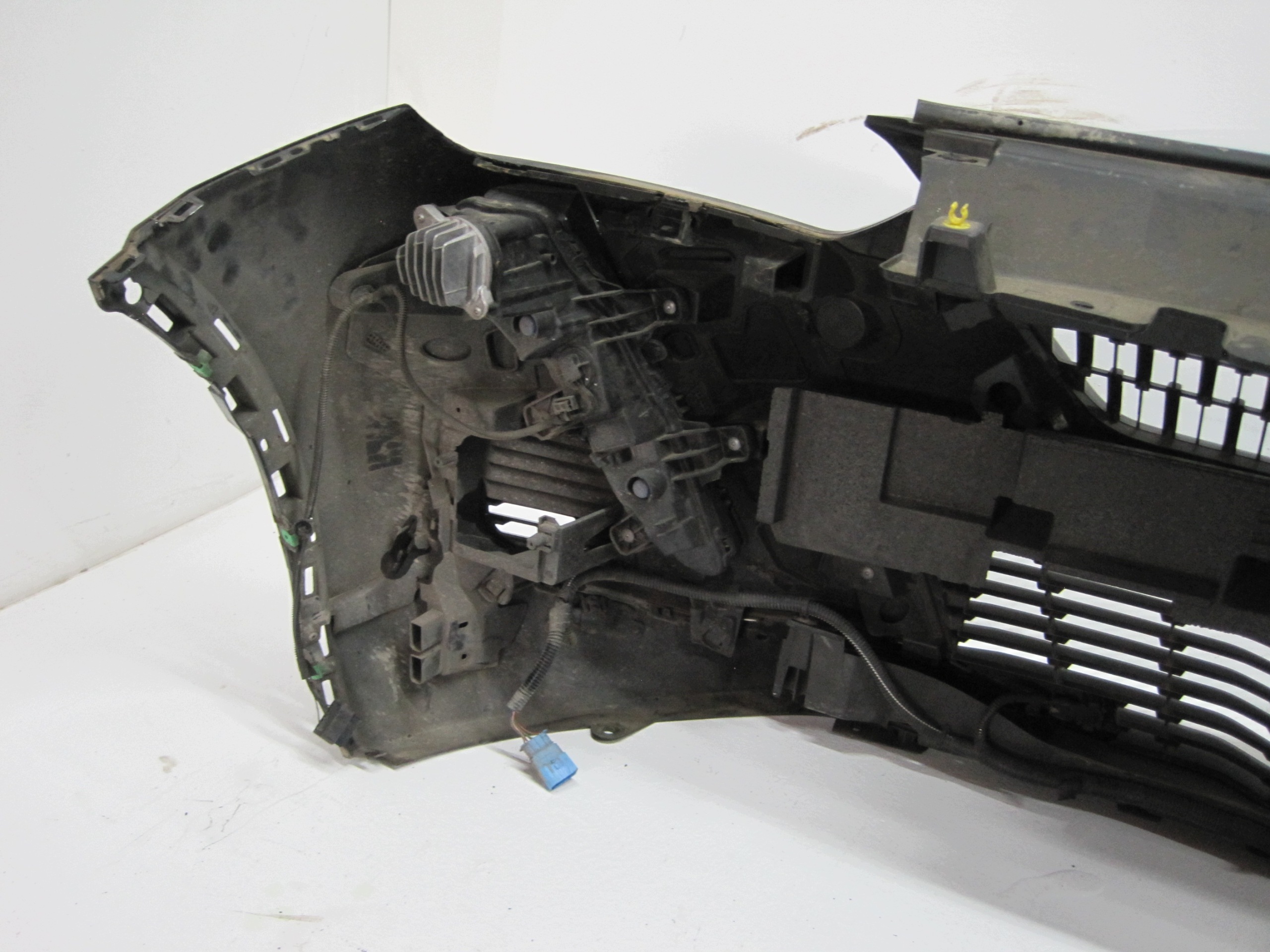 bumper PEUGEOT 2008 II 4 PDC 23R below RADAR front front