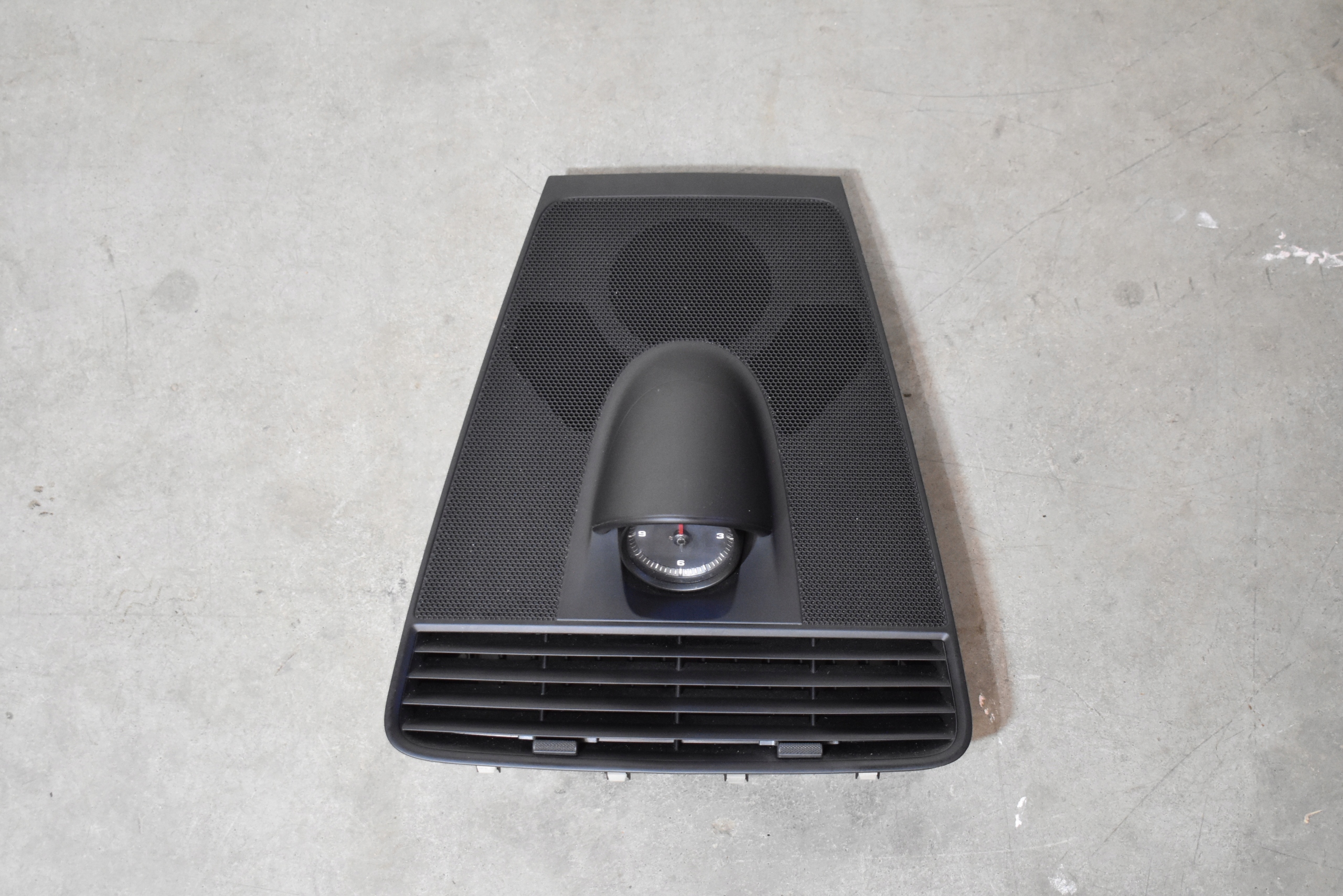 IDEALNA grid consoles + clock PORSCHE PANAMERA 971 1
