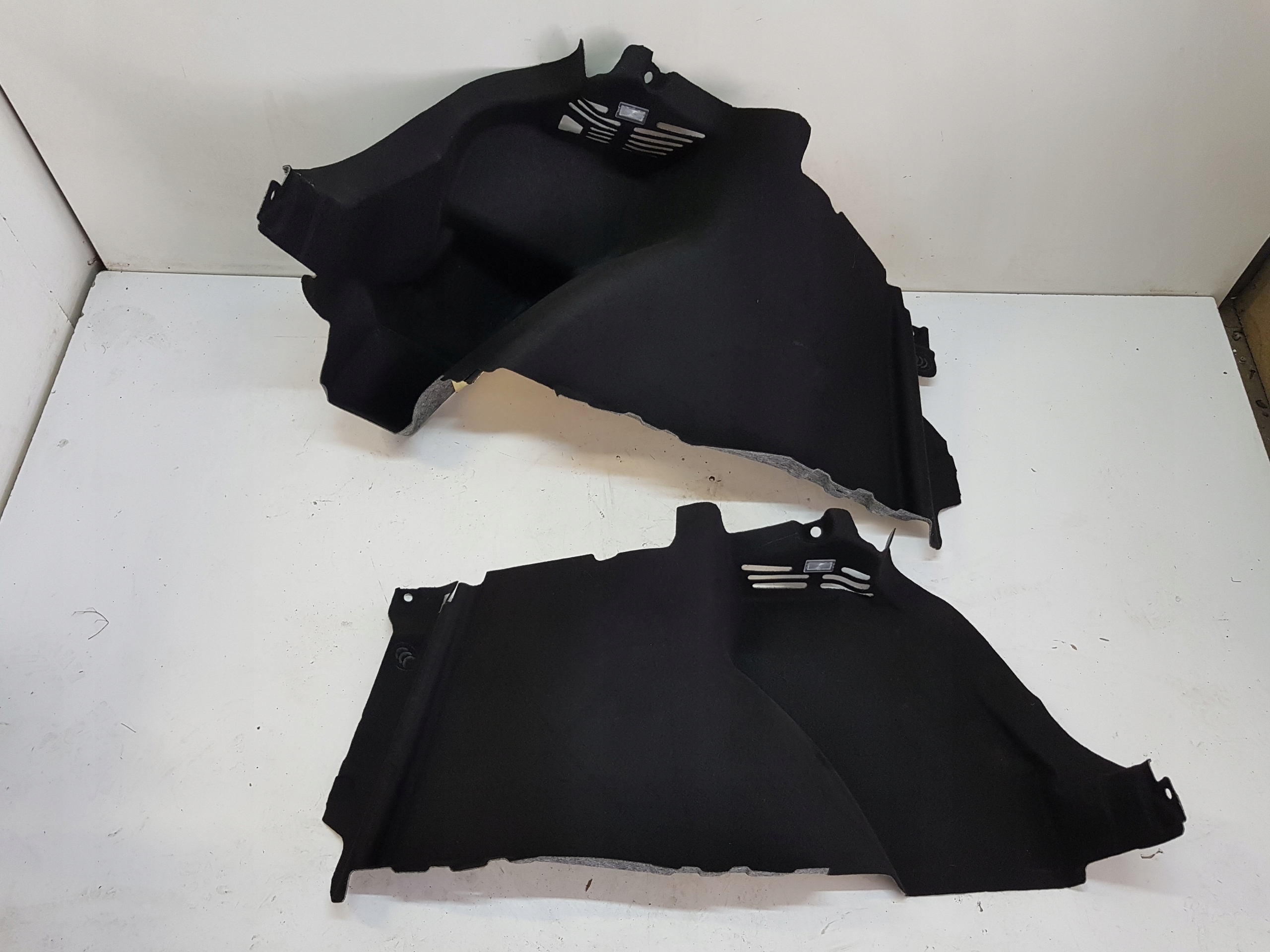 TESLA MODEL III 3 Y upholstery left right boot