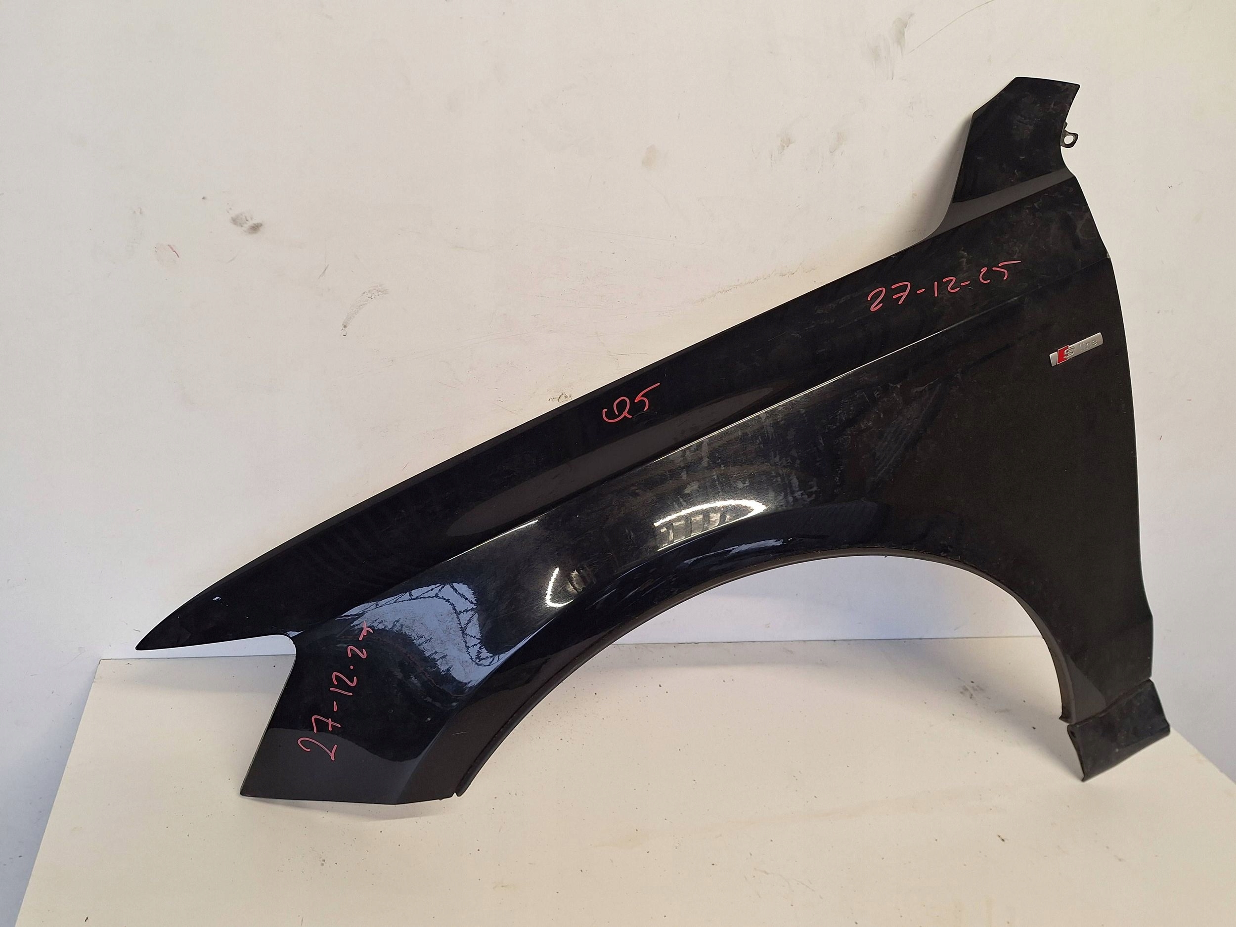 AUDI Q5 8R 08-12 fender left S-LINE