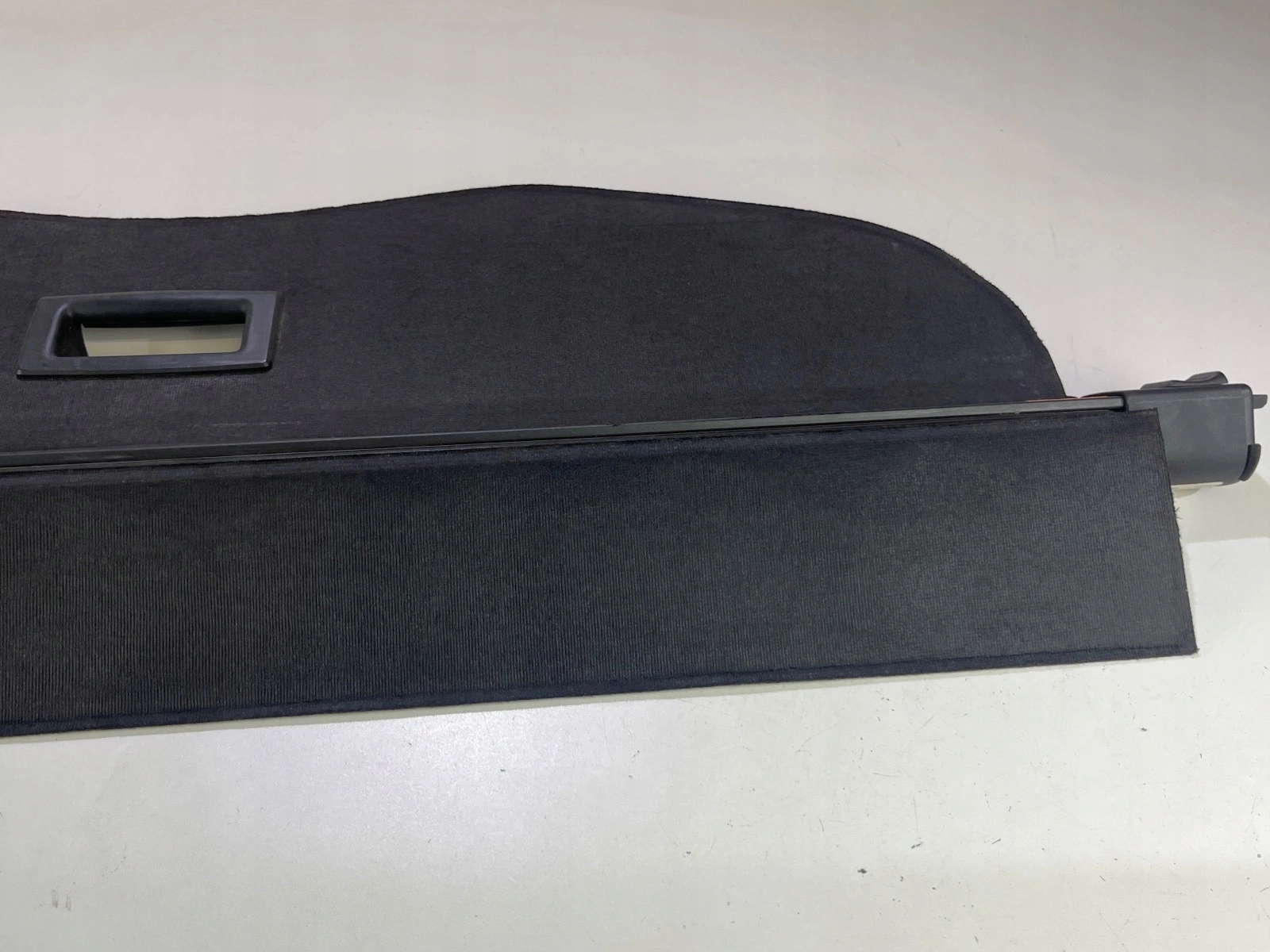 renault CLIO III универсал ролета багажника 8200612331 07-2012