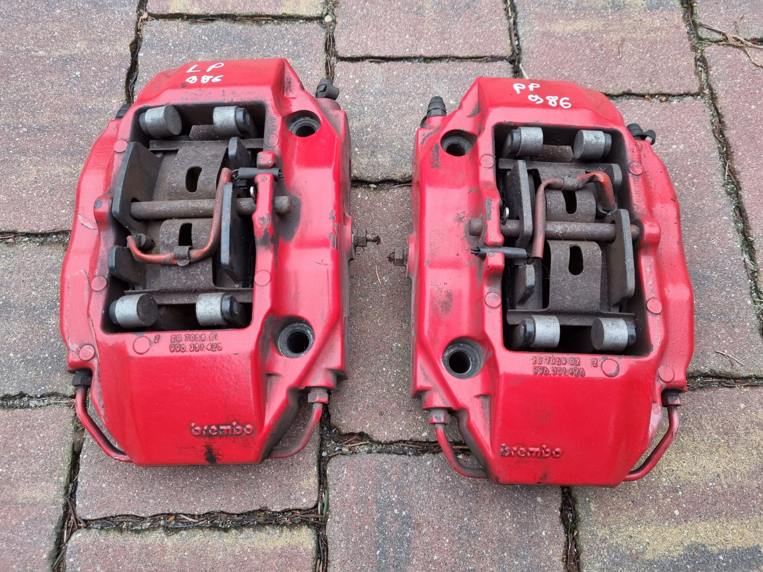 ЗАТИСКАЧ ПРАВИЙ ЛІВИЙ ПЕРЕДНІЙ PORSCHE BOXSTER 986