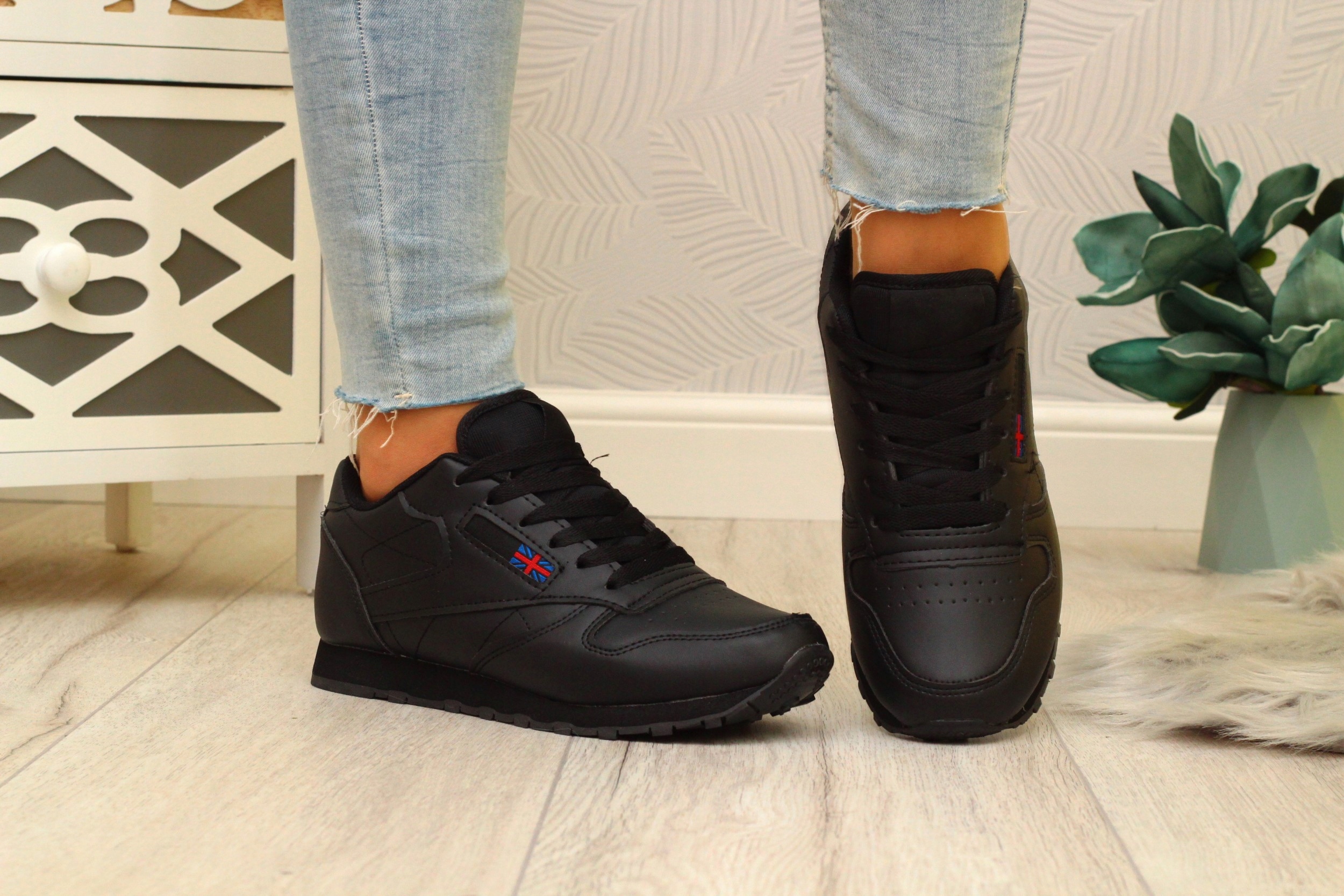 BUTY sportowe damskie Lekkie adidasy ALL BLACK Rozmiar 41