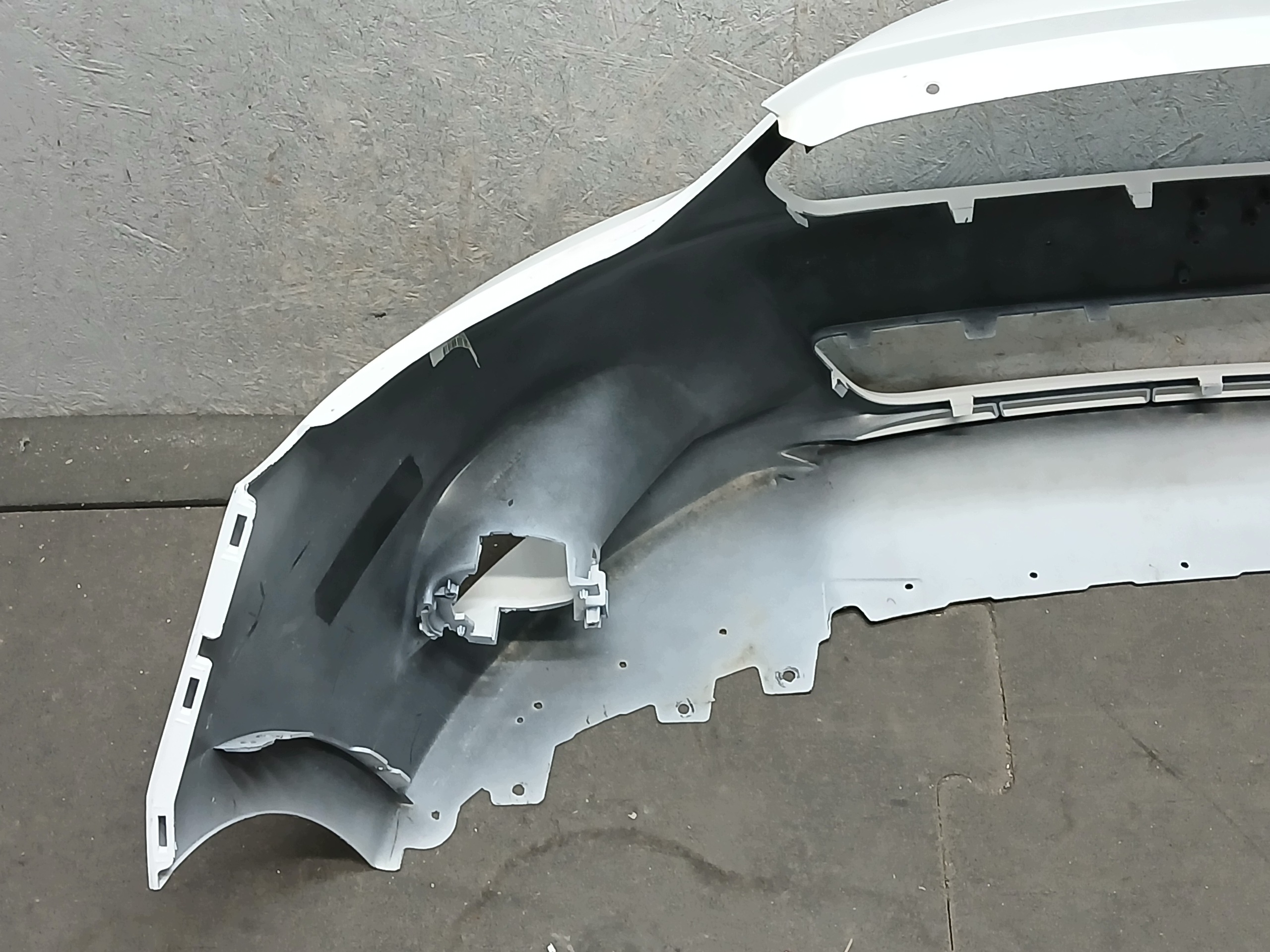 nárazník předek FORD KA plus +