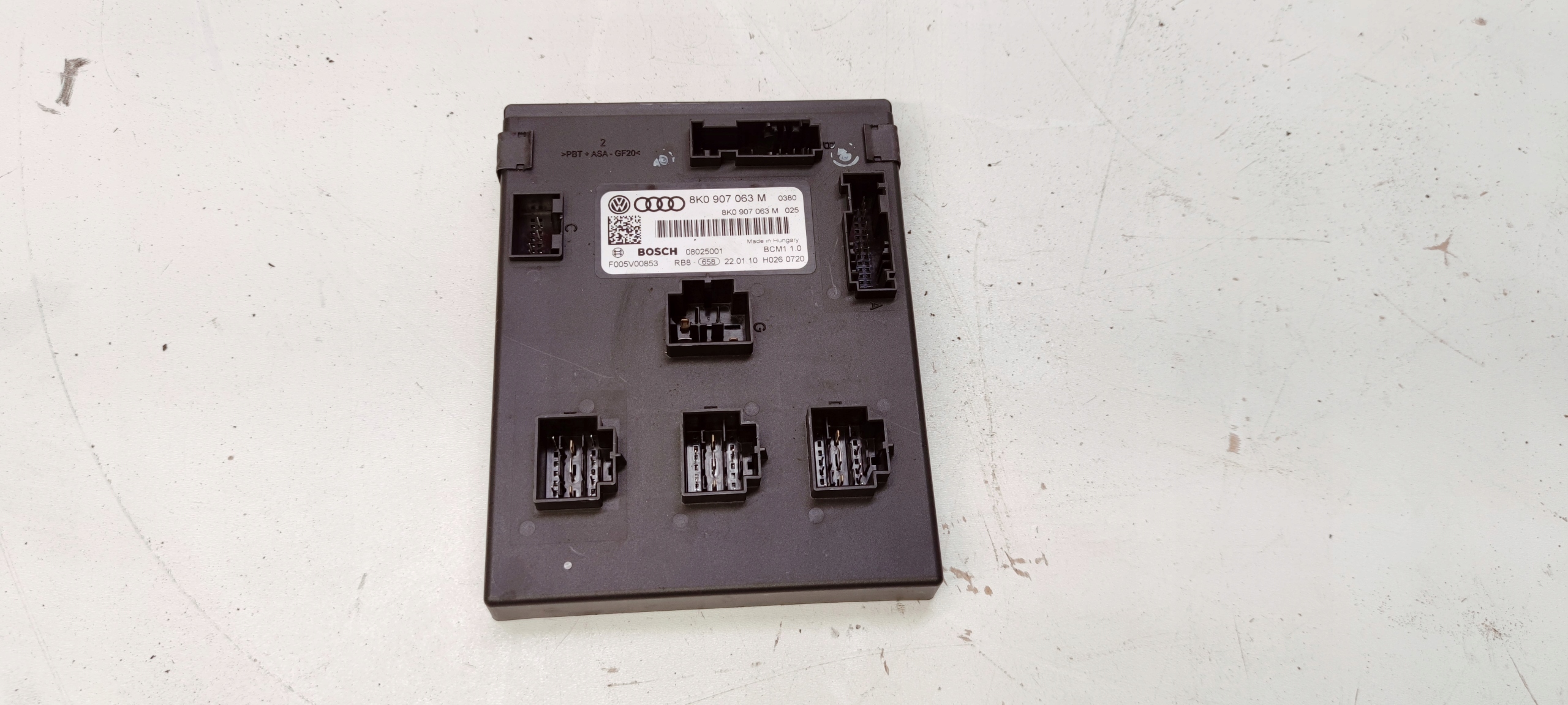 UNITÉ COMMANDE CONFORT AUDI A4 B8 A5 8T Q5 8R 8K0907063M