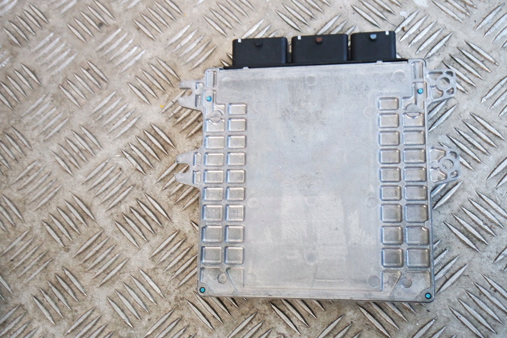 МОДУЛЬ ЕБУ NISSAN GTR ETC71-138N