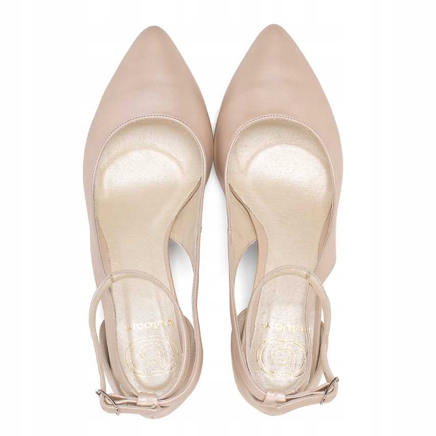 SANDAŁY ZABUDOWANE W SZPIC BUTDAM PERŁOWE 39 Rozmiar 39