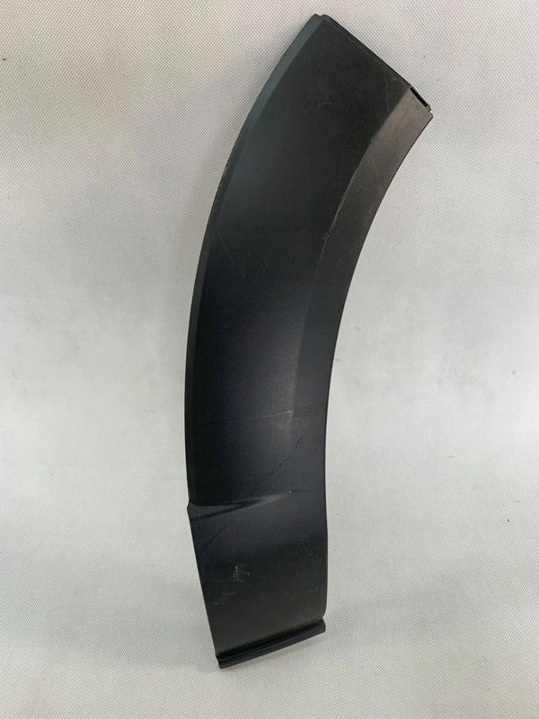 Mazda CX-30 19r moulding left bumper front front cx 30 2019