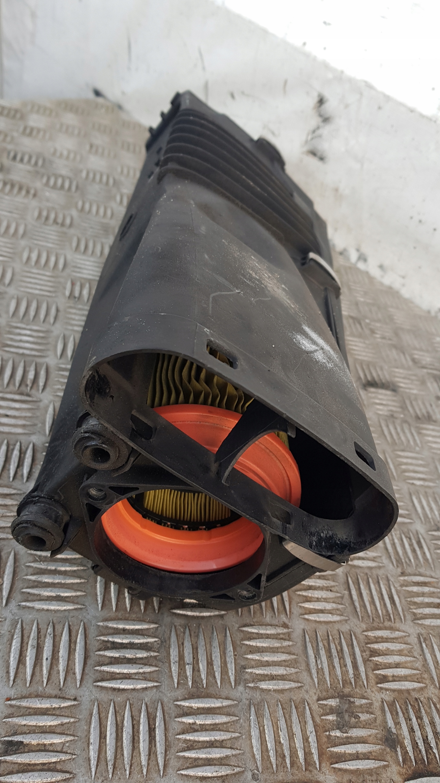 MERCEDES W211 2.2 CDI filter air A6460900201