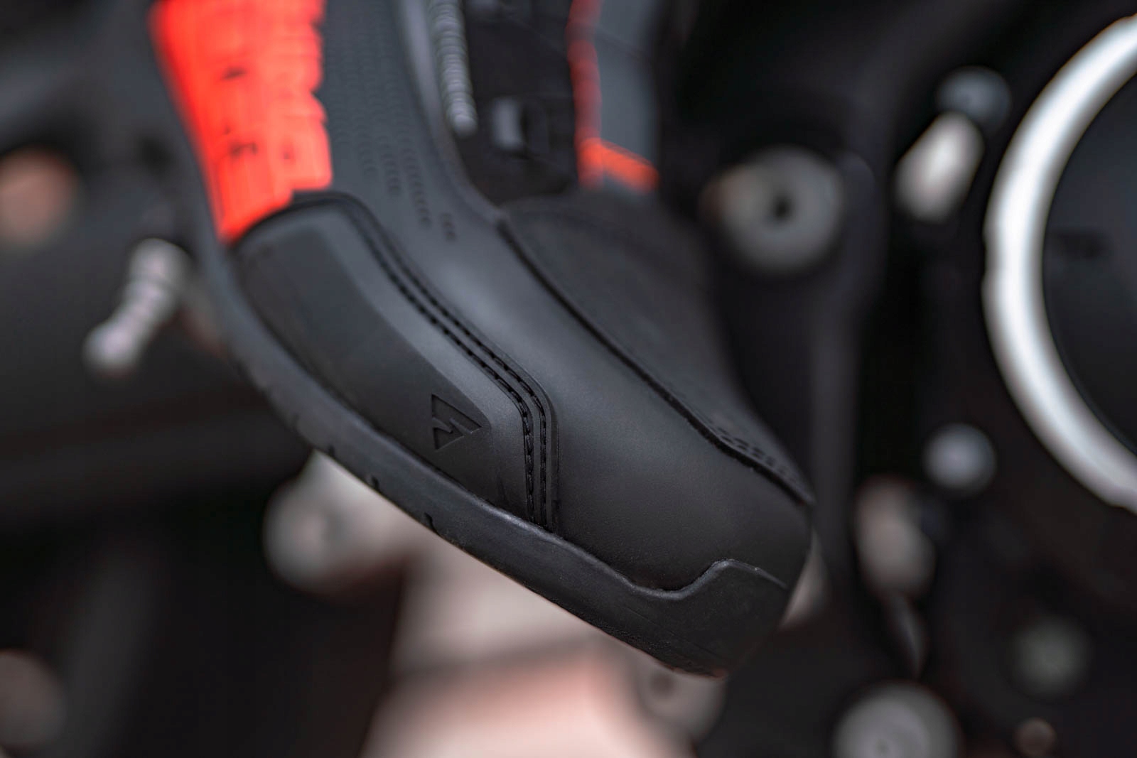 Buty motocyklowe SHIMA Edge Vent Men Czerwone r.45 Producent Shima