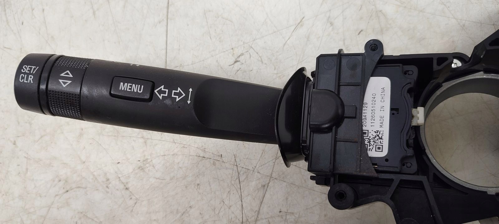 steering wheel levers and controls ring zwijak Opel Insignia A