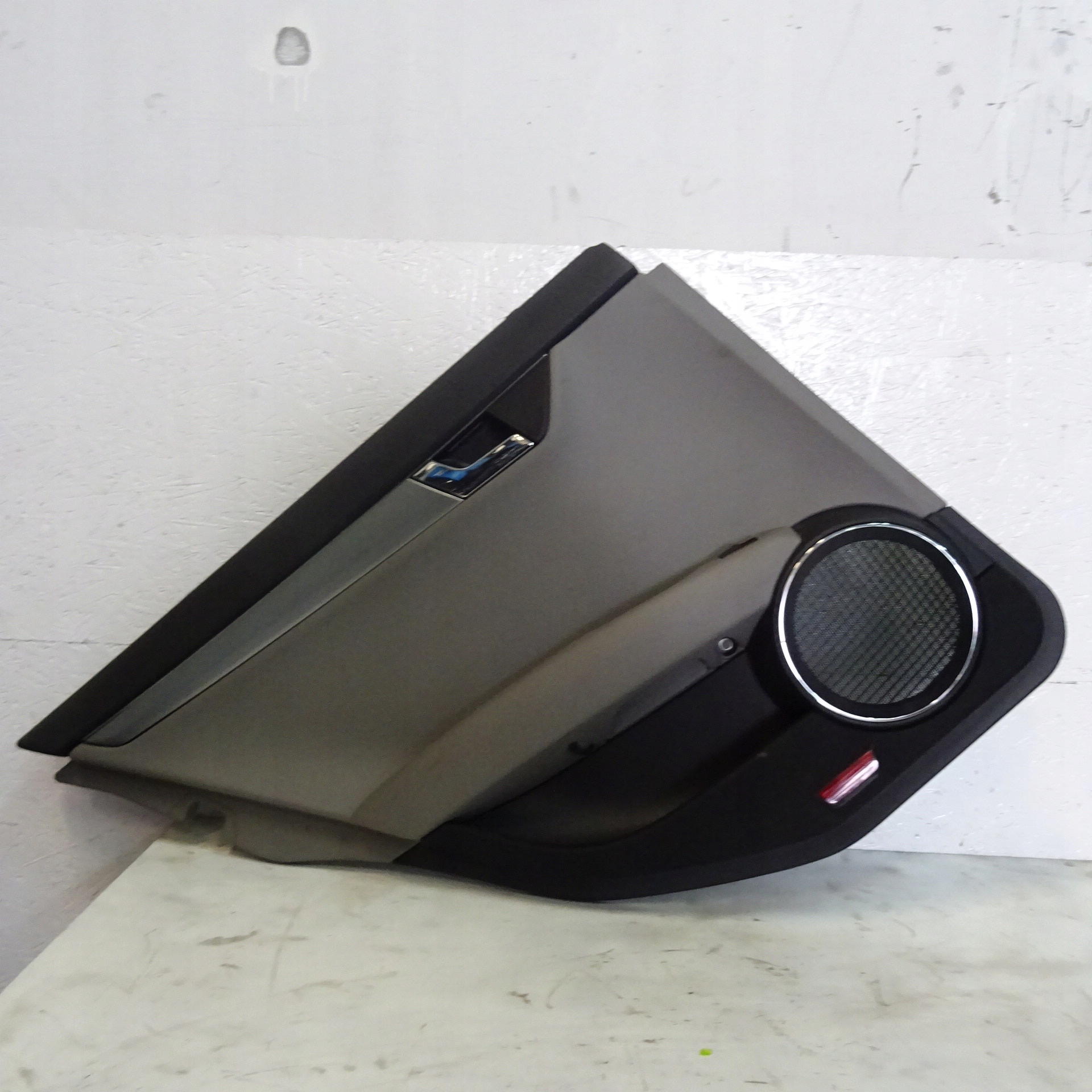 MERCEDES C W204 upholstery door rear part left