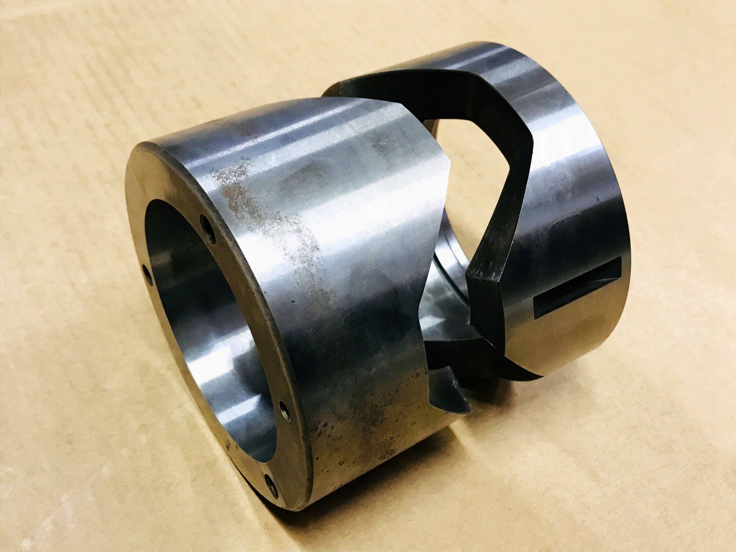 SPRZĘGŁO NAPĘDU WARIATORA JOHN DEERE AH138751 Numer katalogowy części AH138751