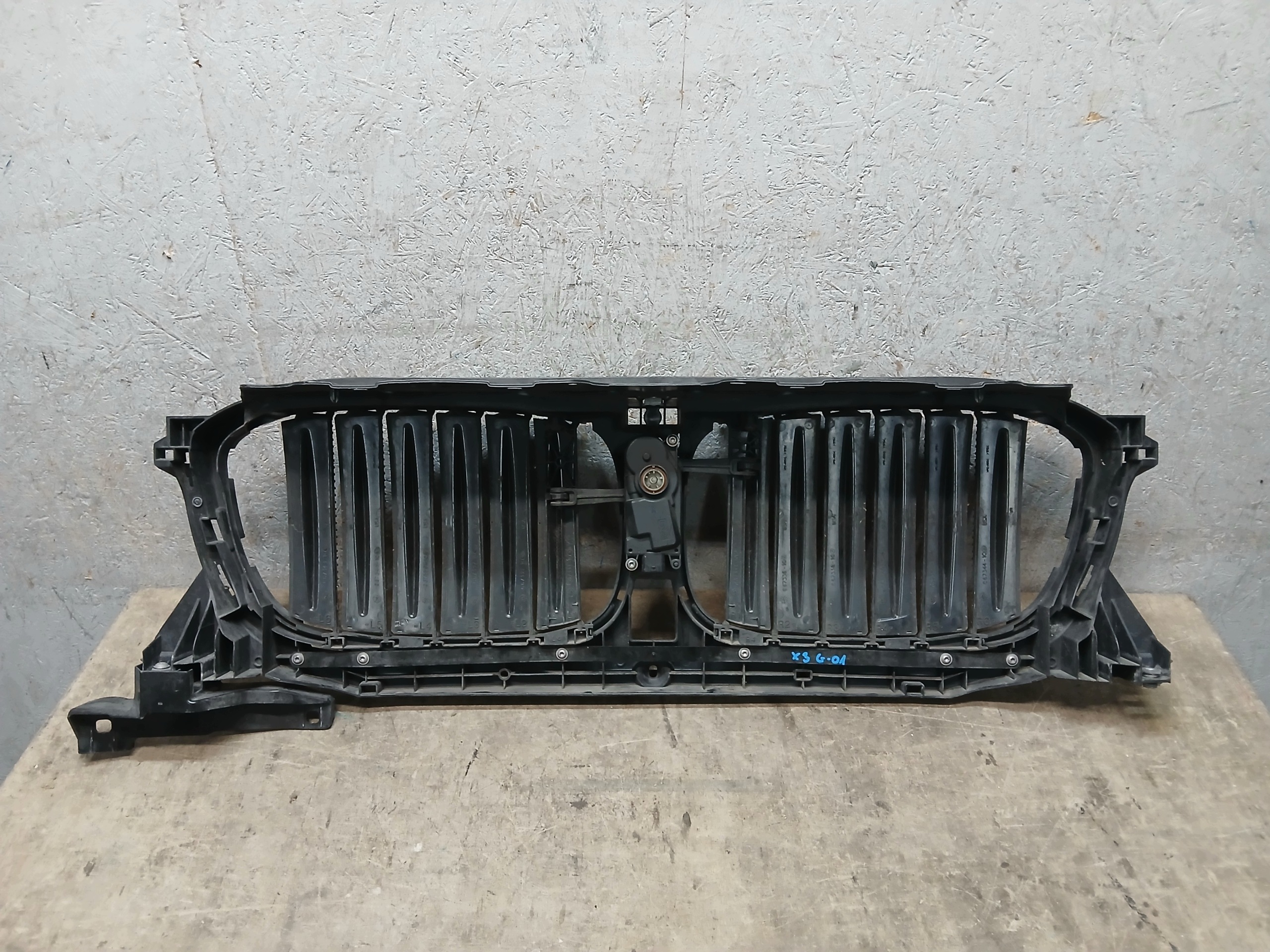 support panel for radiators blinds air line BMW X3 G01 X4 G02 C67238-10