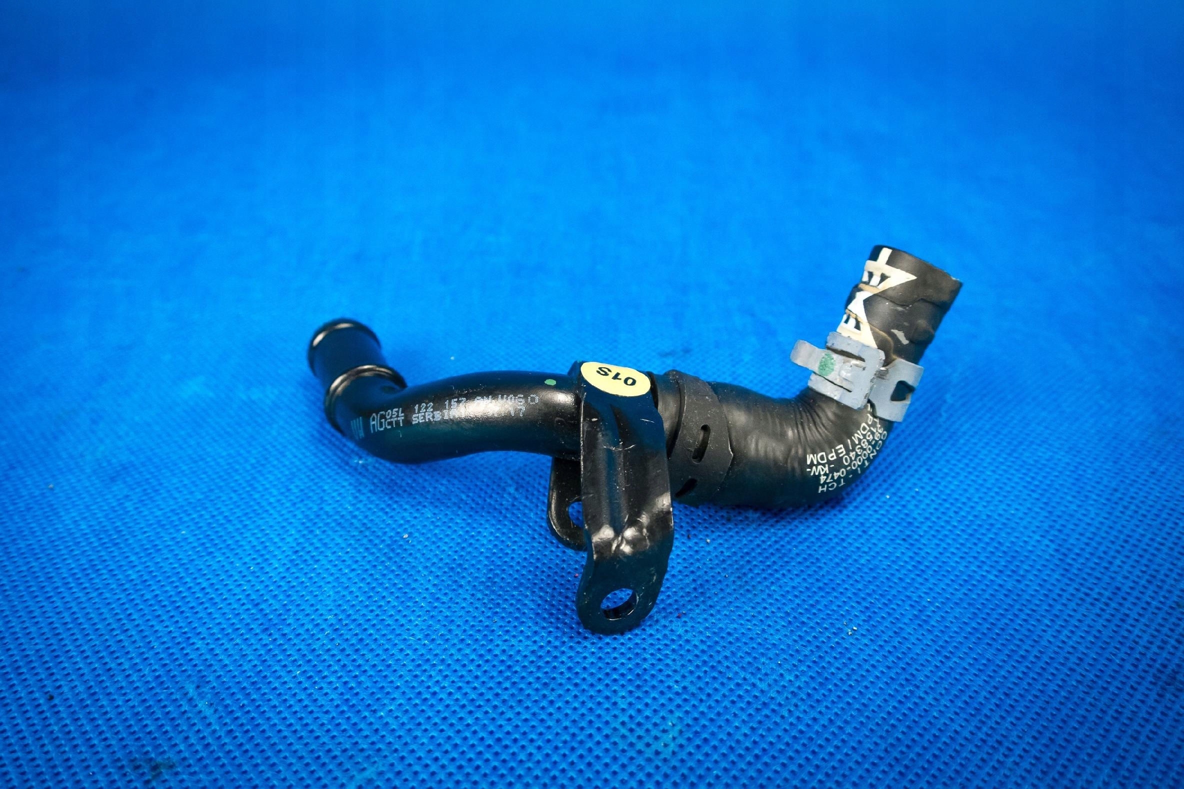 pipe wodna Audi A4 A5 8W A6 A7 4K Q5 05L122157AN