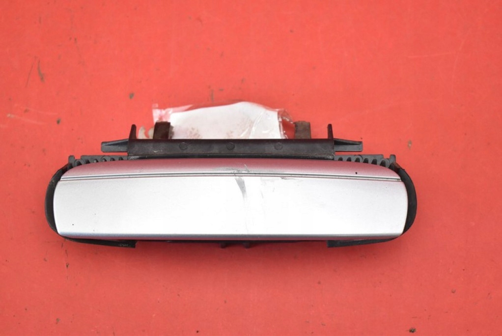 handle right rear part rear LS7Y 4B0839885 SEAT EXEO sedan 09-12
